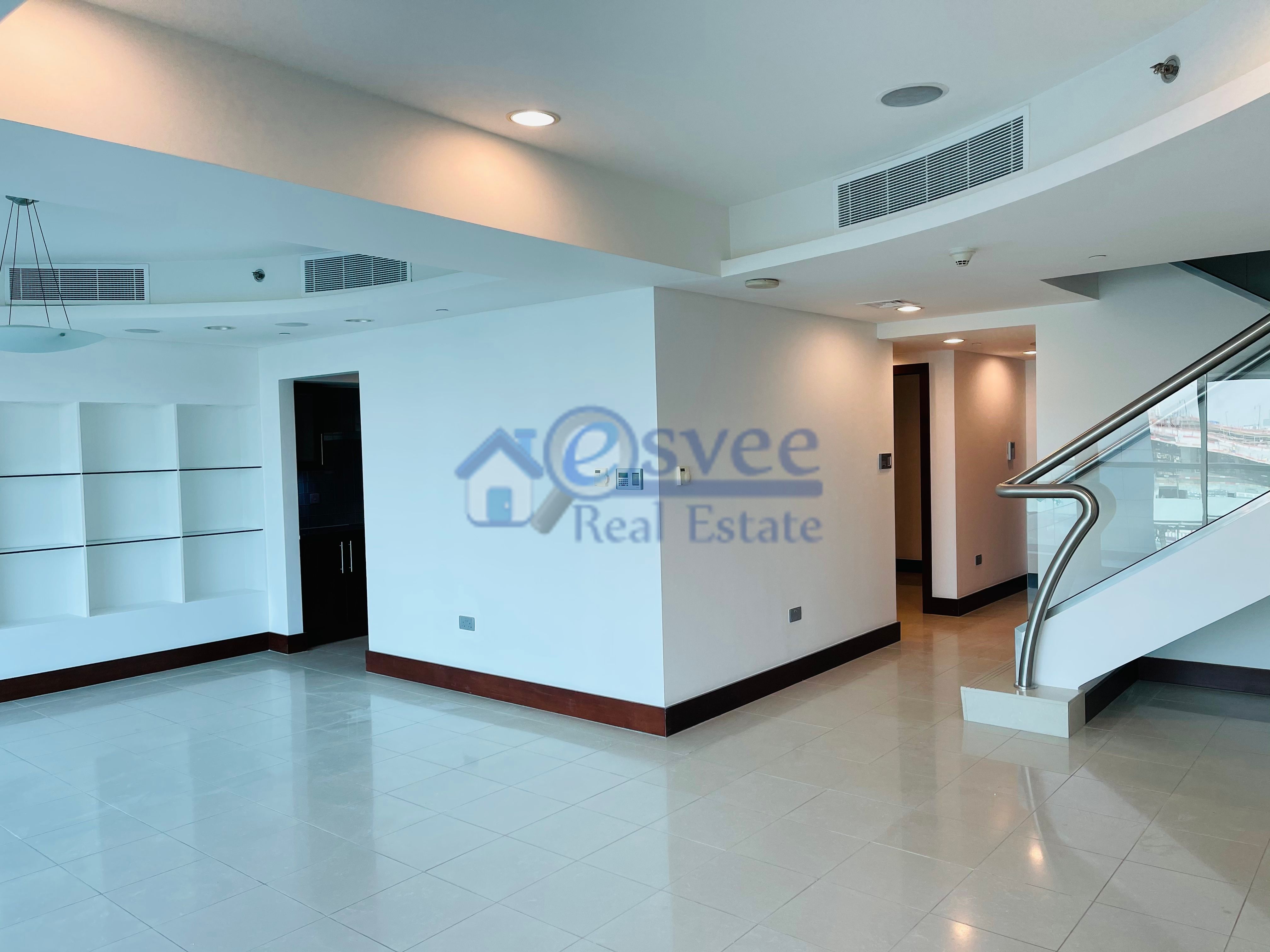 High-End 2 Bedroom + Maid Room Duplex Apartment for Sale in Jumeirah Living, World Trade Centre Residence