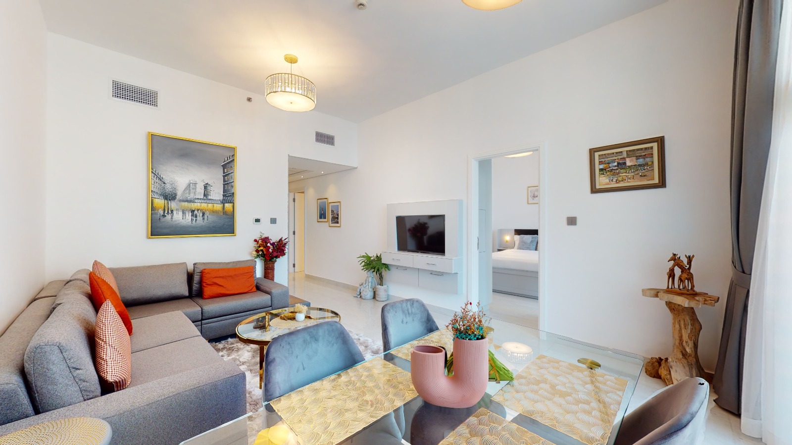 | Exquisite and Modern 2BHK | Fully Furnished | Free DEWA/WiFi |