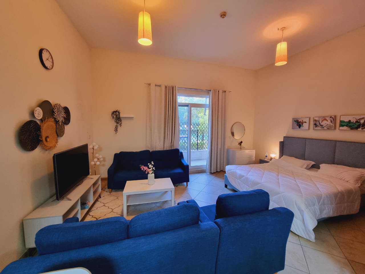 Specious and Elegant Studio || Cozy Furnishing || Amazing Community || Pay Monthly Rent
