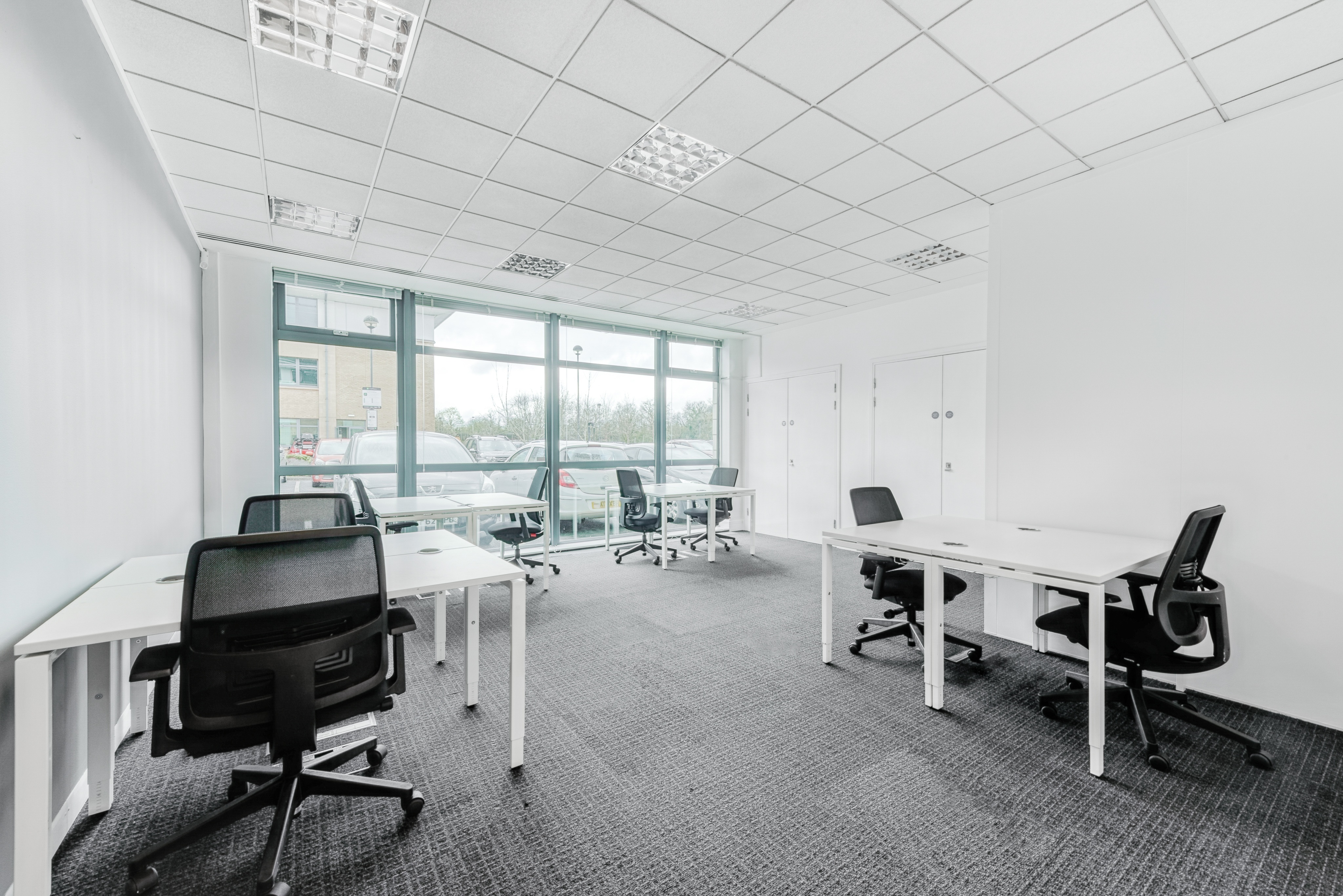 All-inclusive access to professional workspace for rent for 5 persons in ABU DHABI, ADGM - AL Maqam Tower Abu Dhabi Area