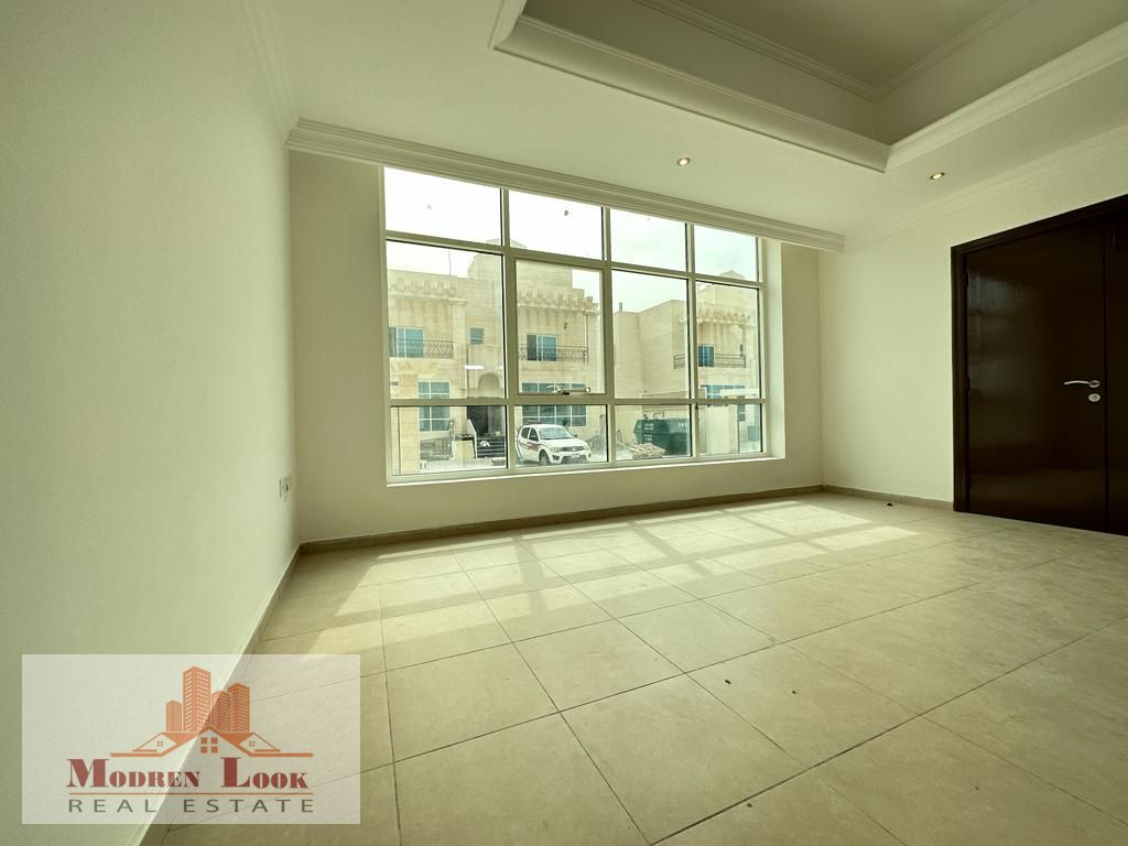 Private Entrance Specious Studio Separate Kitchen Bathtub Washroom On Prime Location In KCA