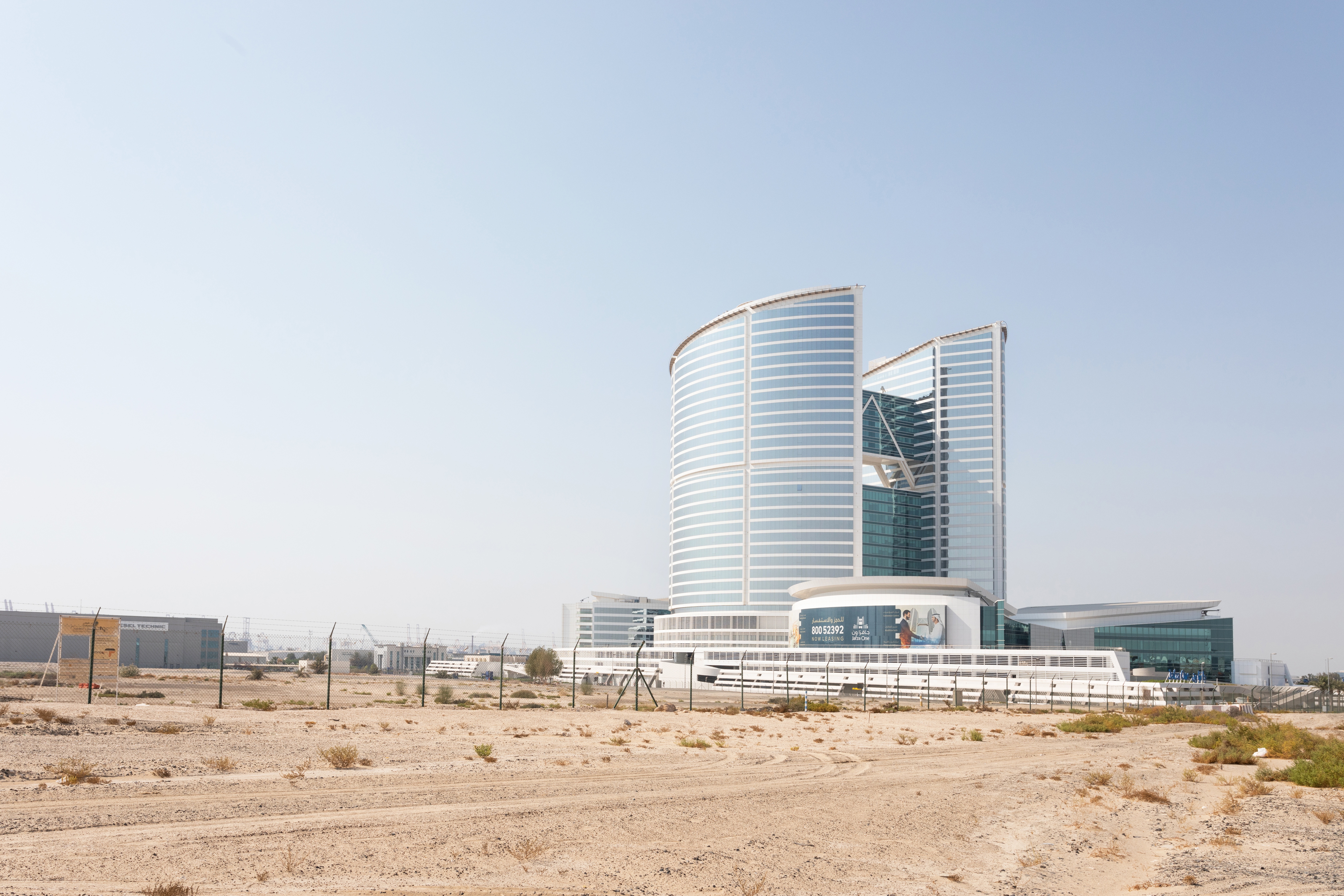 Fully furnished office space for rent in DUBAI, JAFZA One Dubai Area for 1 person with everything taken care of