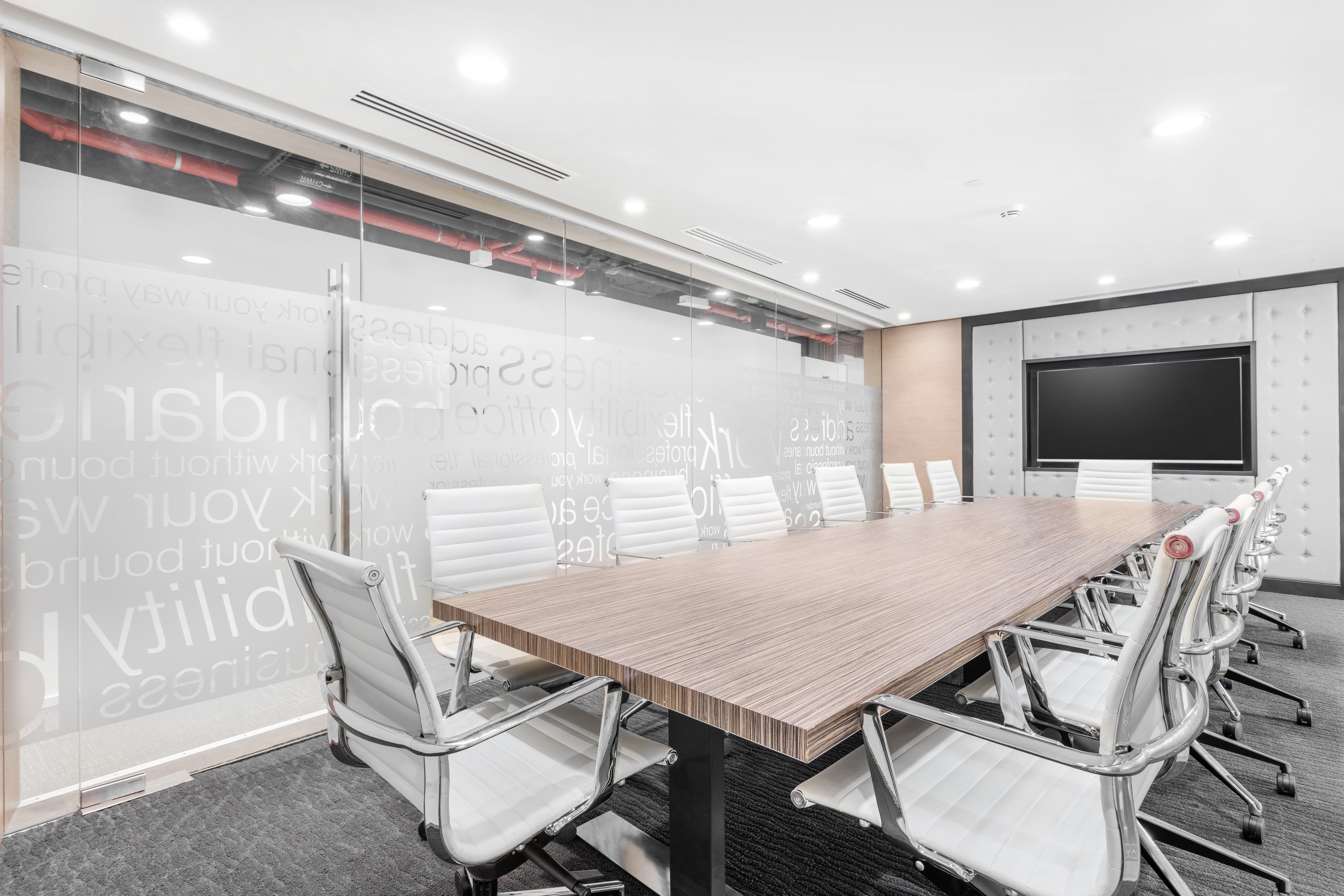 Fully serviced open office space for rent for you and your team in DUBAI, JAFZA One Dubai Area