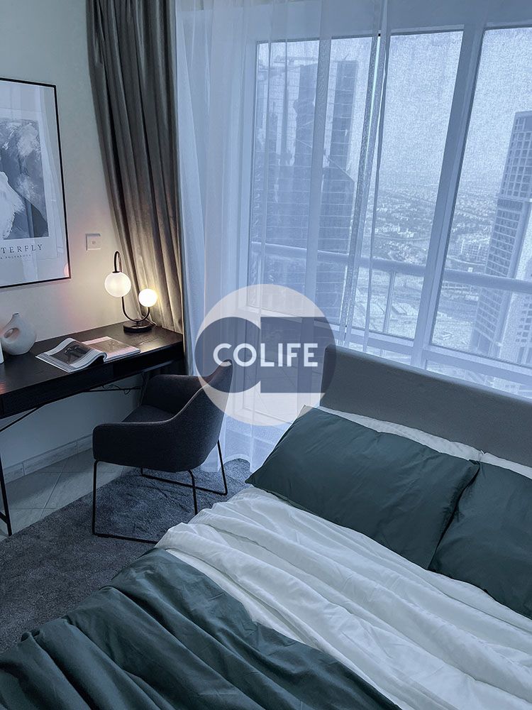 apartment card