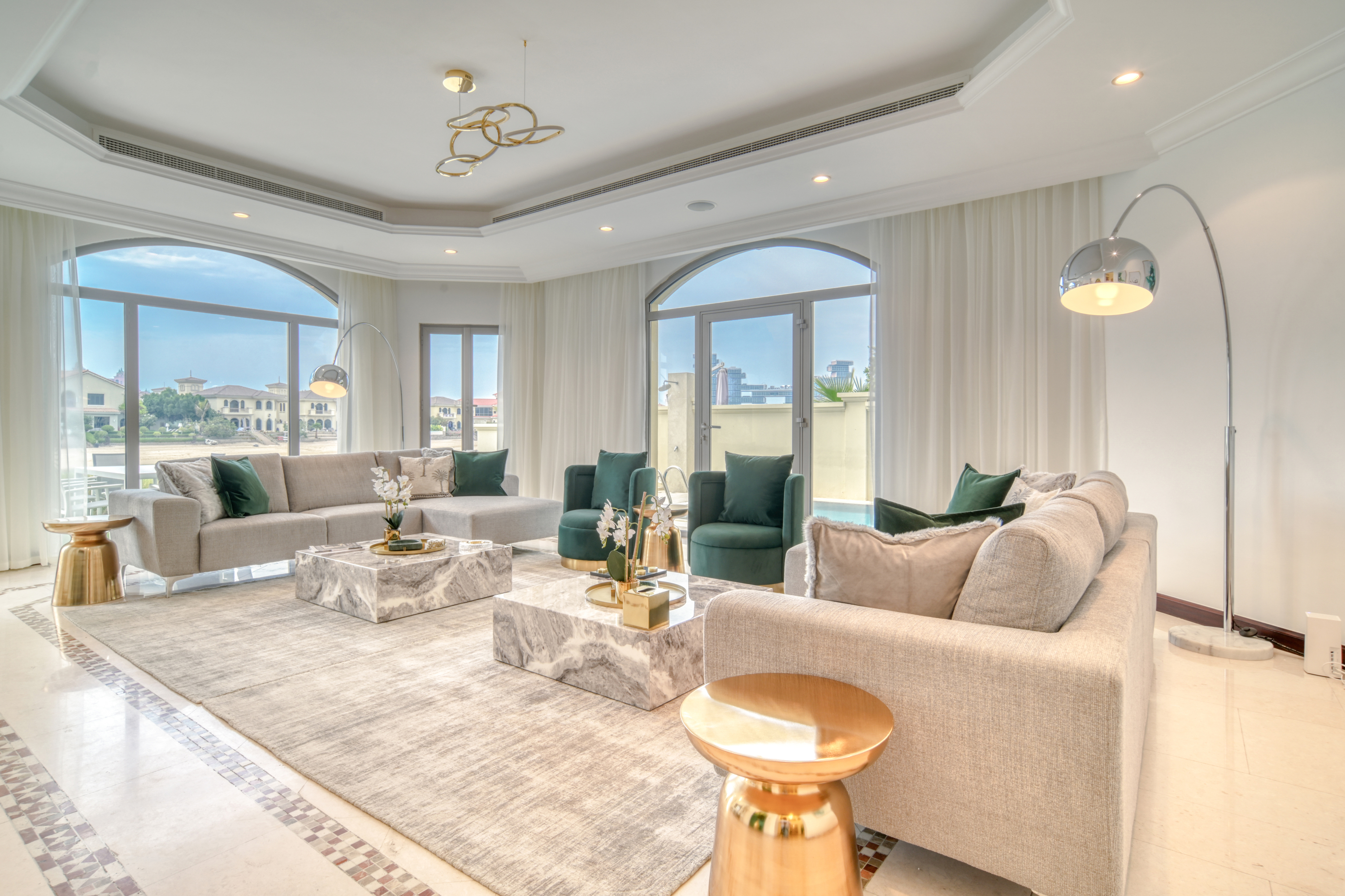 Beachfront 5BR Villa w/ Private Pool at the Palm