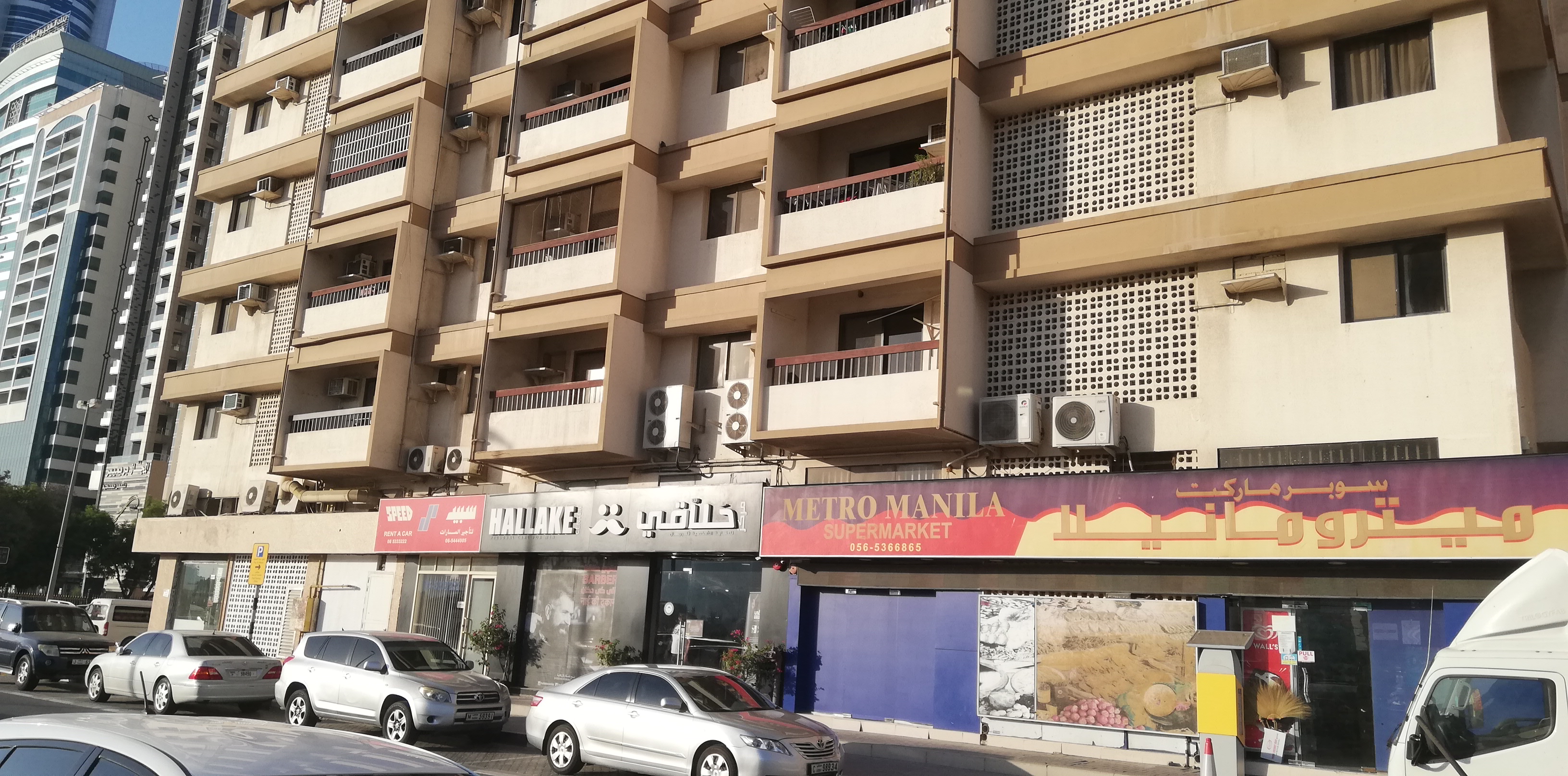 3 BHK Apartment in Al Majaz 2, Opp. to Sharjah City Center. "DIRECT OWNER"