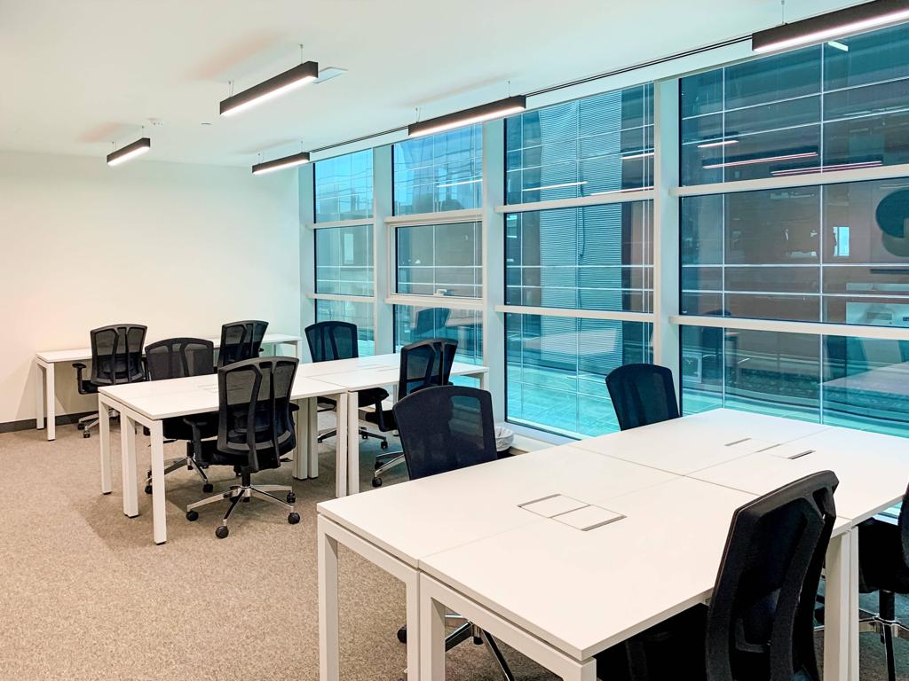 All-inclusive access to professional workspace for rent for 5 persons in Dubai, Supreme Court Chambers Abu Dhabi