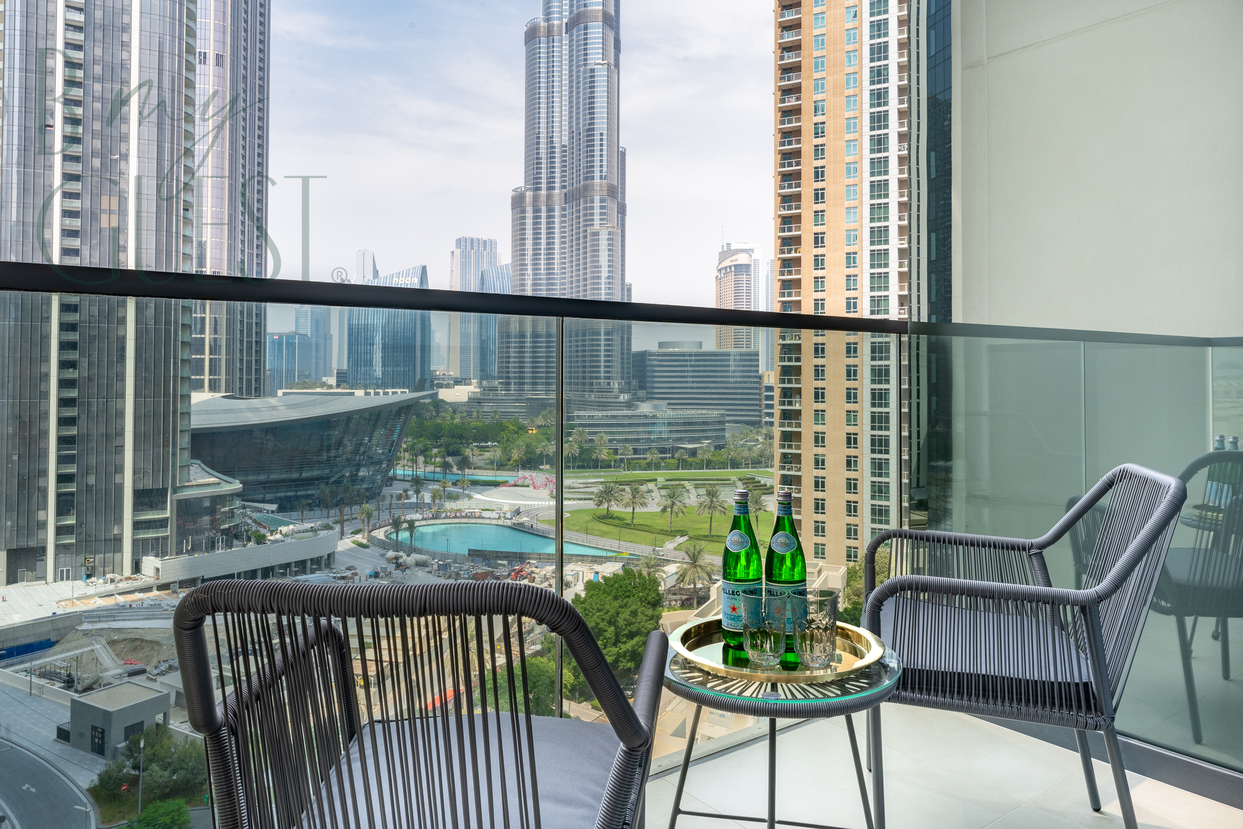 Opulent 2 Bedroom with Full View of Burj Khalifa