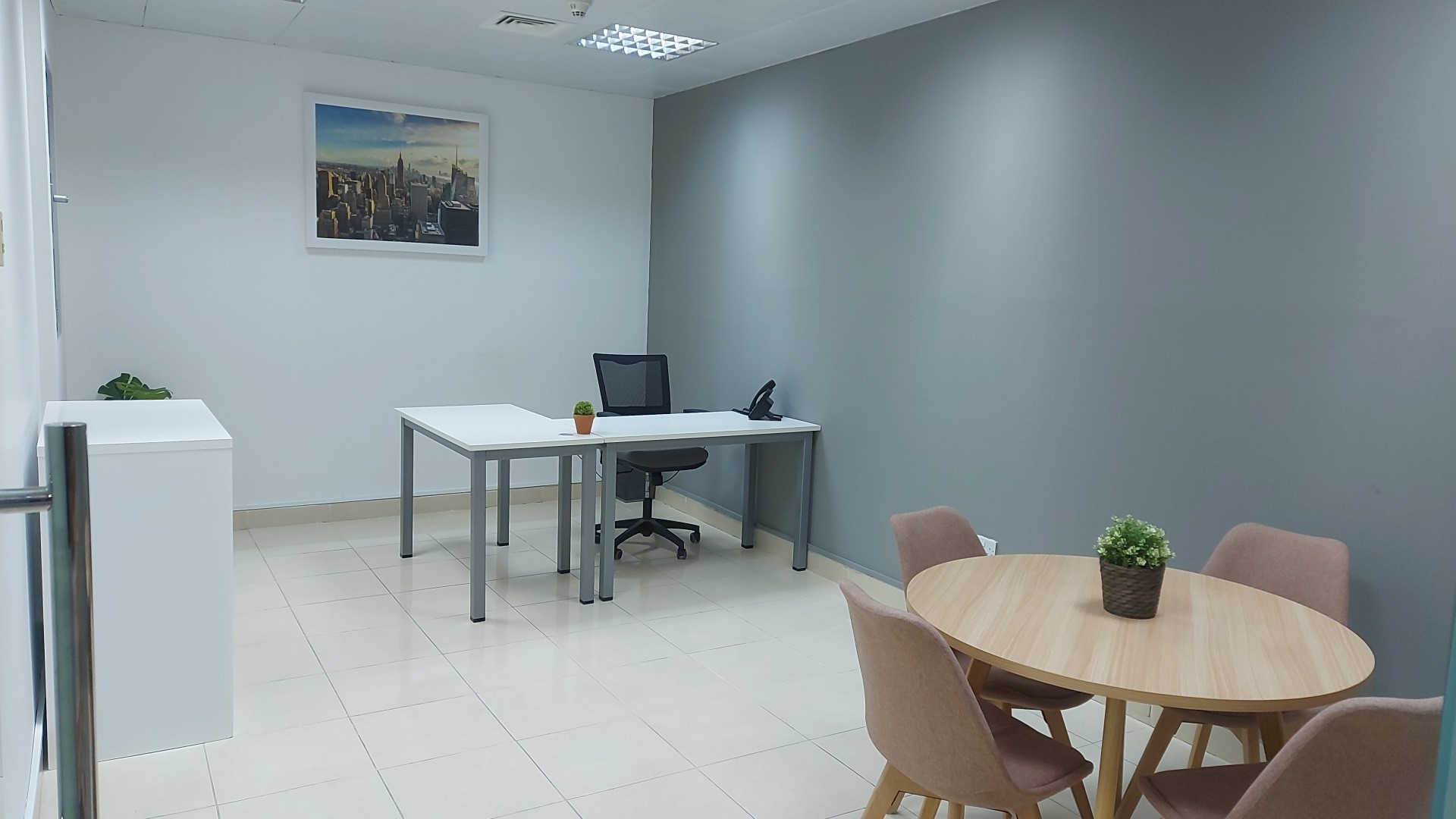 Office space for rent for 1 person in ABU DHABI, Al Bateen C6 Abu Dhabi Area