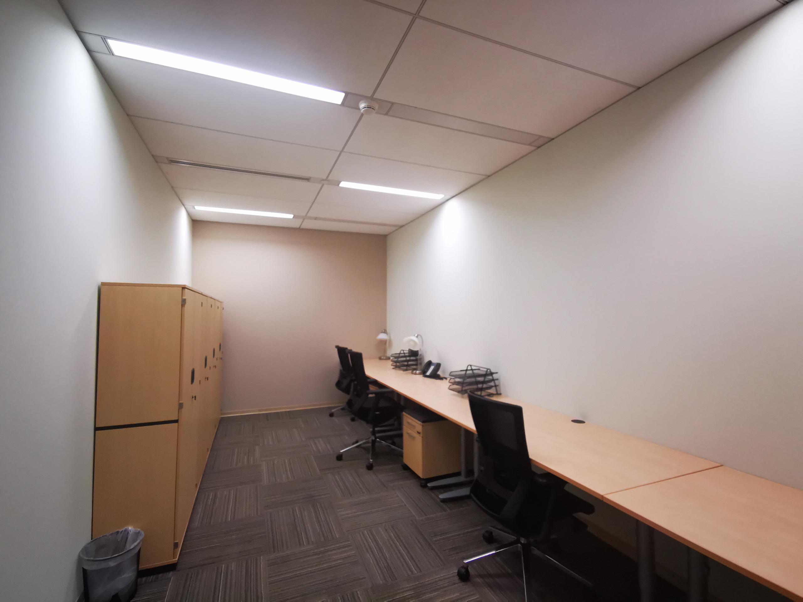 Office space for rent for 2 persons in ABU DHABI, Al Sila Tower Abu Dhabi