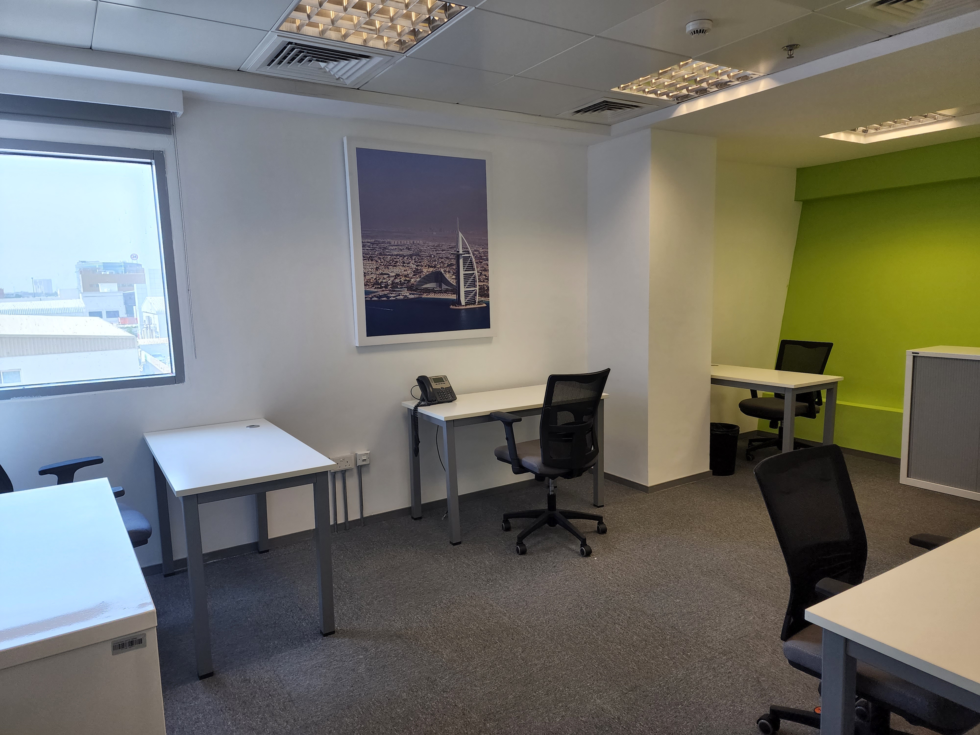 Office space for rent for 5 persons in ABU DHABI, B1 Mussafah Abu Dhabi Area