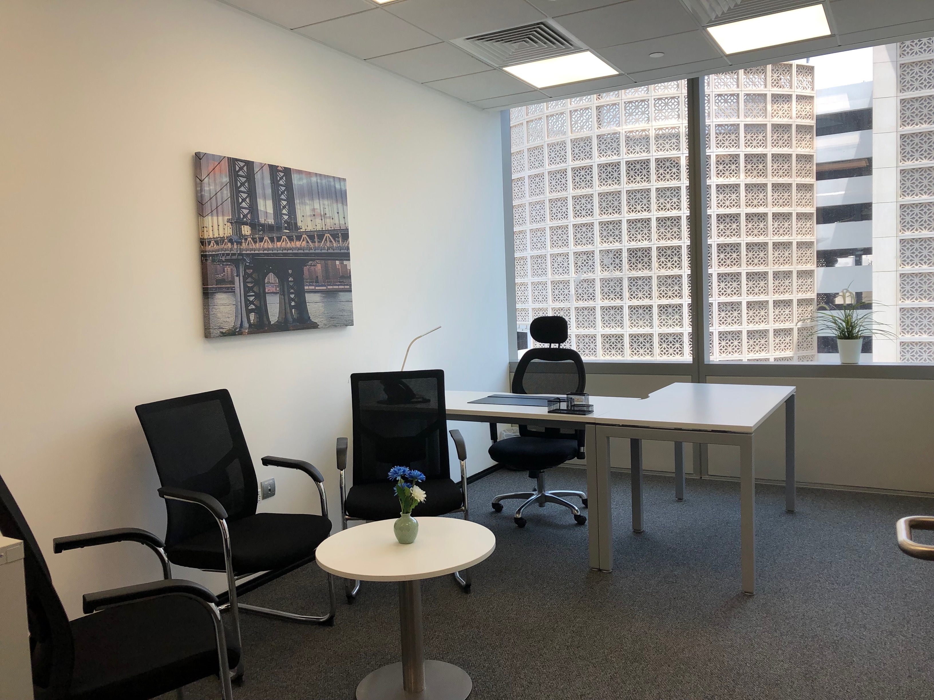 All-inclusive access to professional workspace for rent for 2 persons in DUBAI, DWTC District Dubai Area