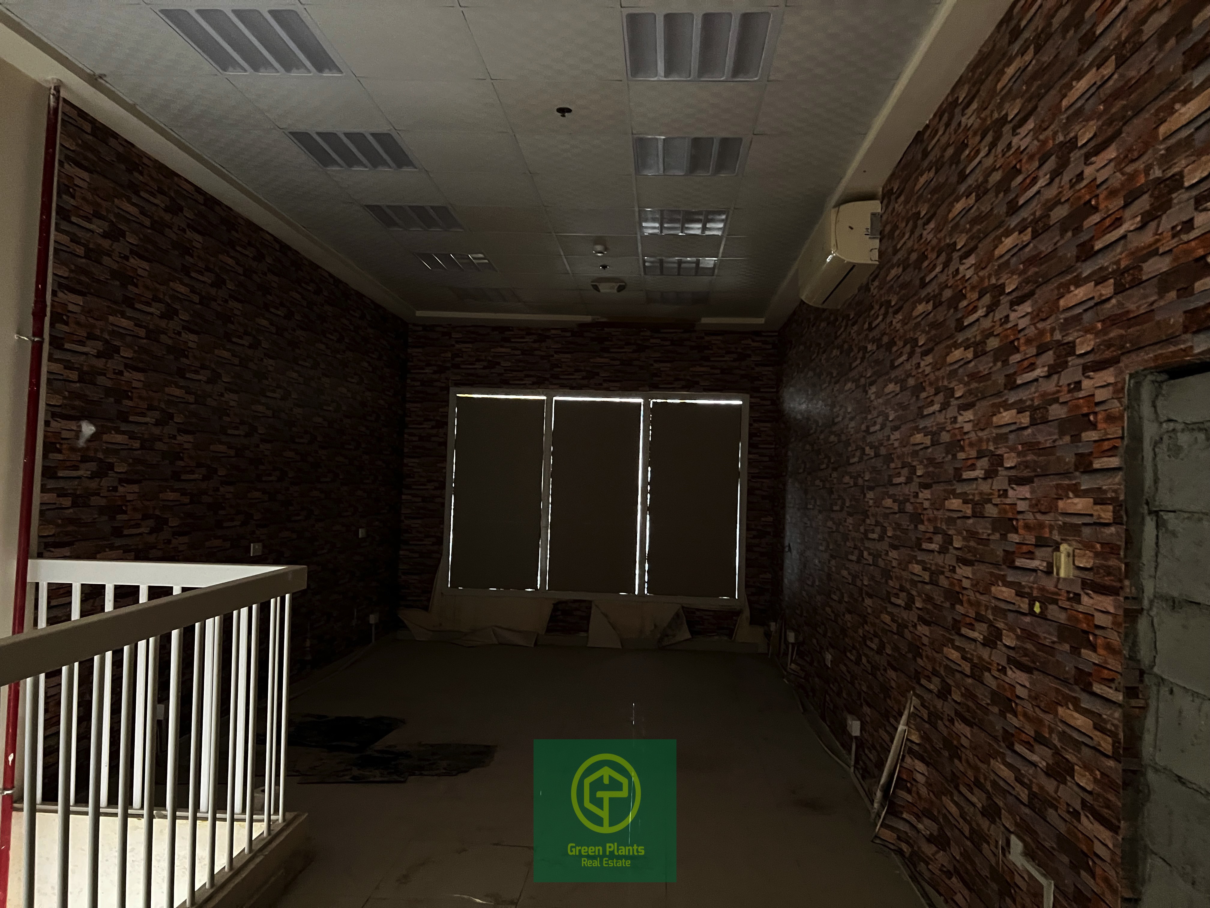 Jebel Ali Industrial Area 1,000 Sq. Ft air-conditioned shop