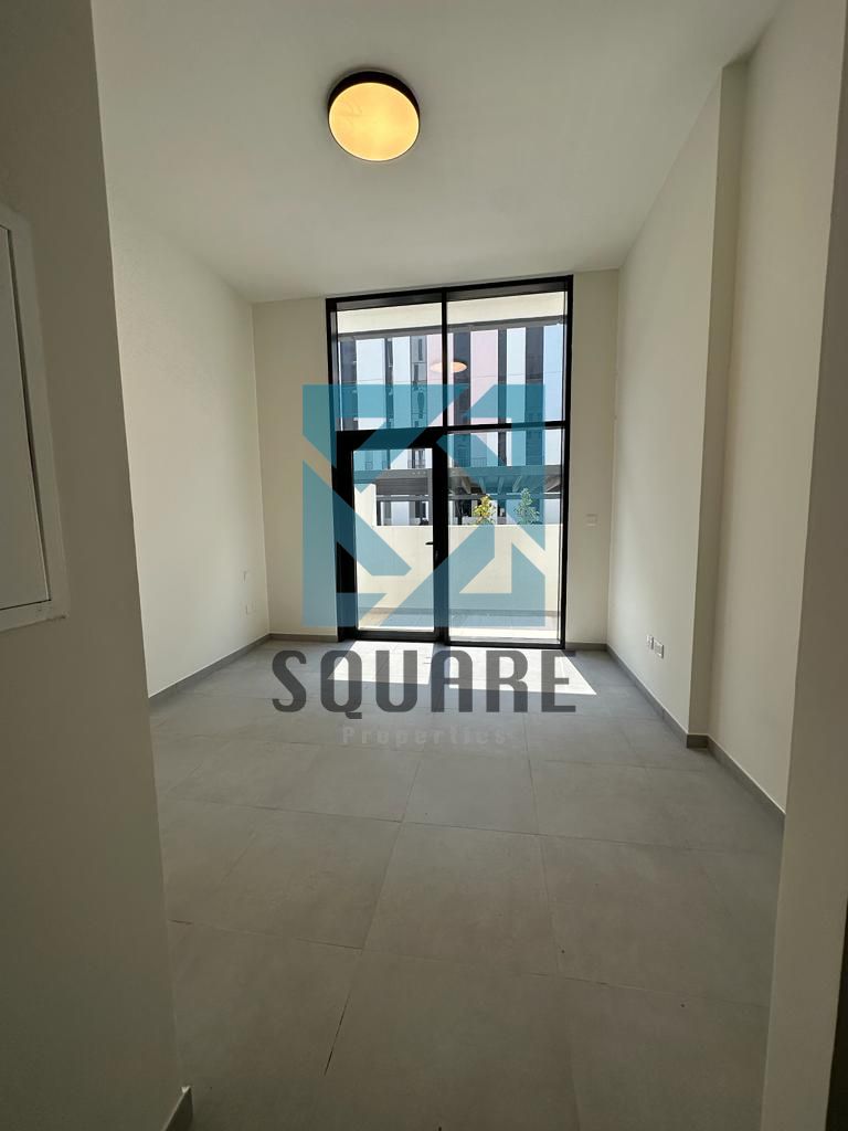 studio / terrace / big layout