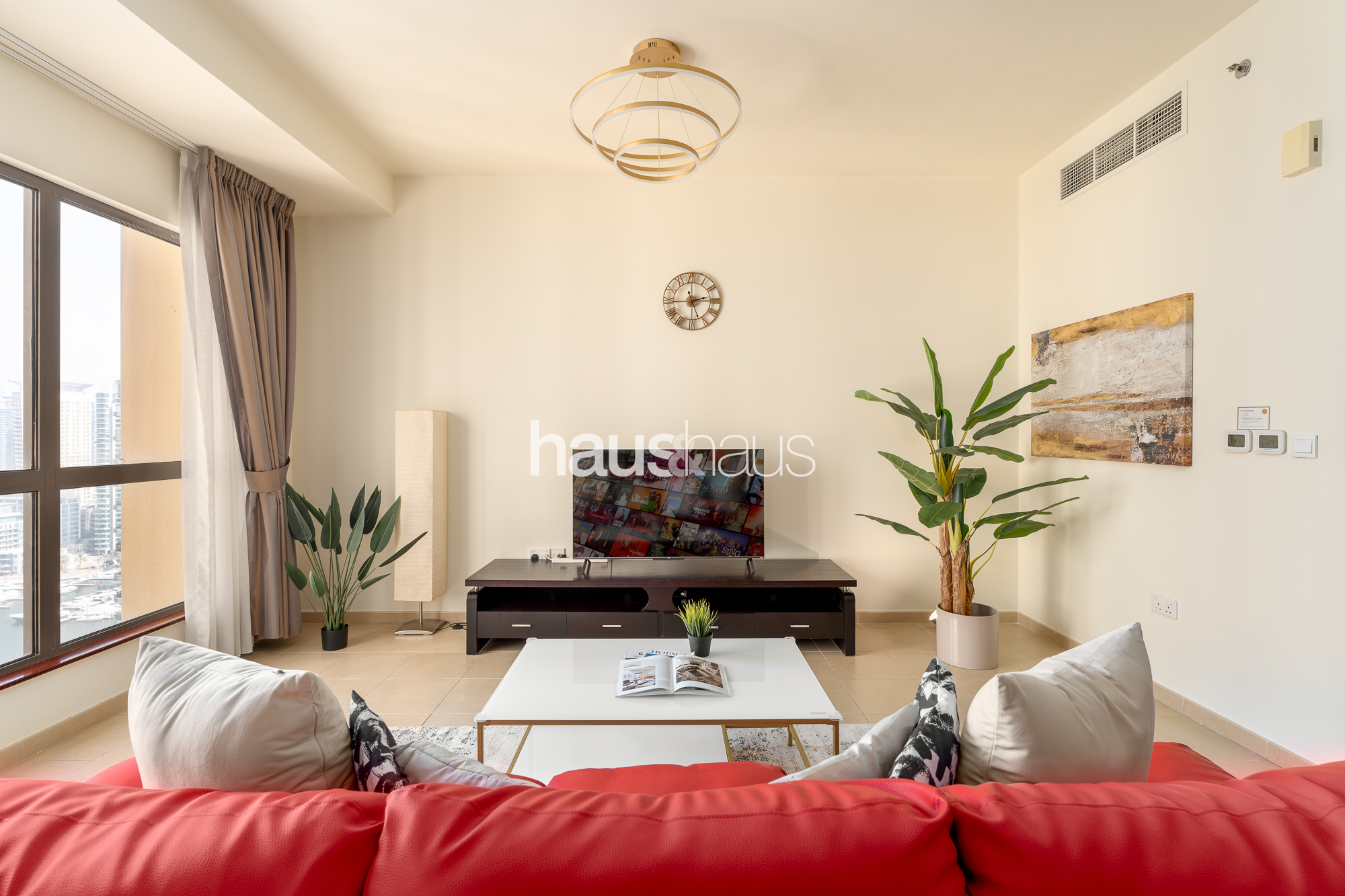 apartment card