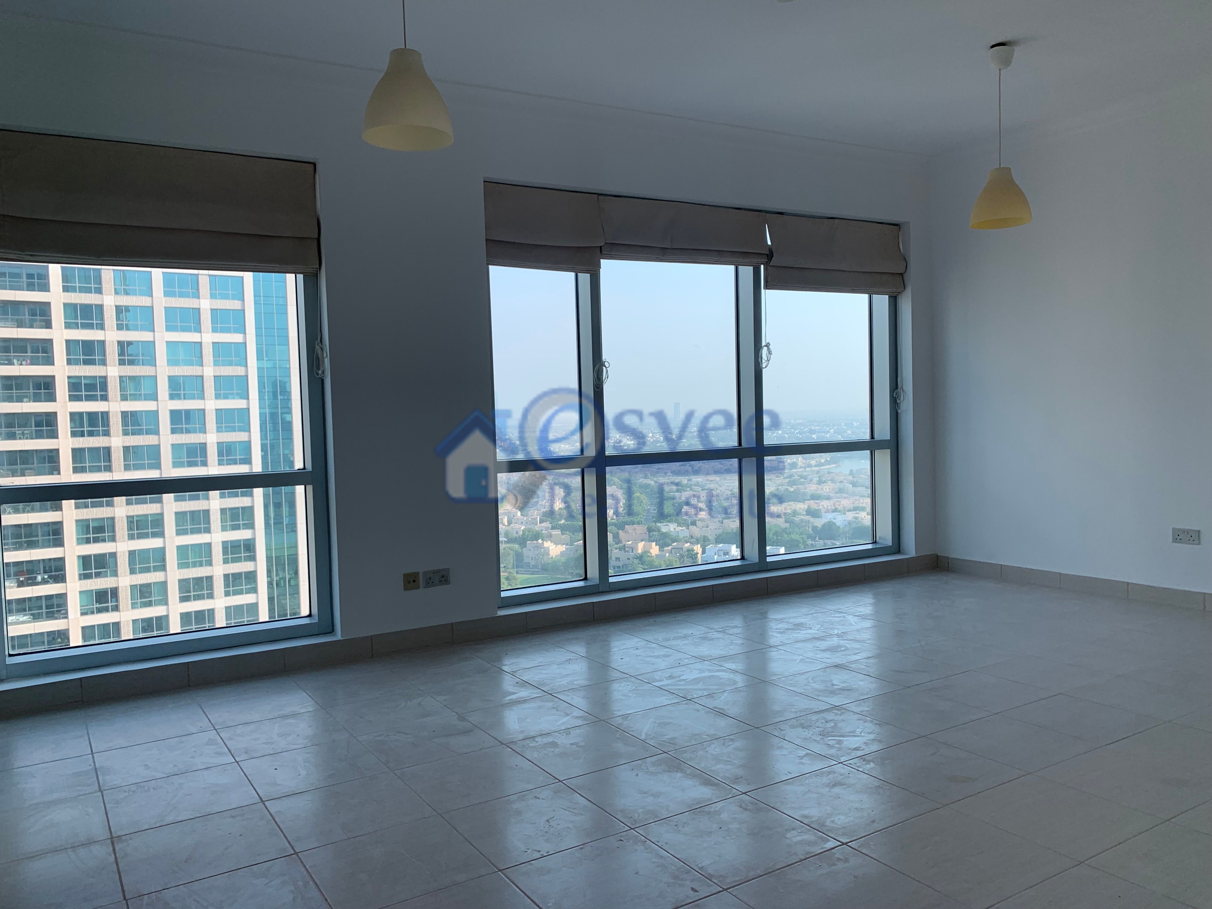 apartment card
