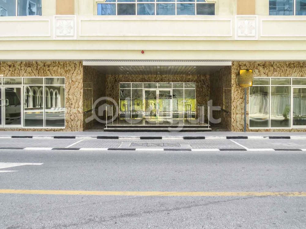 DEAL !!! Spacious 1 BHK in Muwaileh Commercial With PARKING.