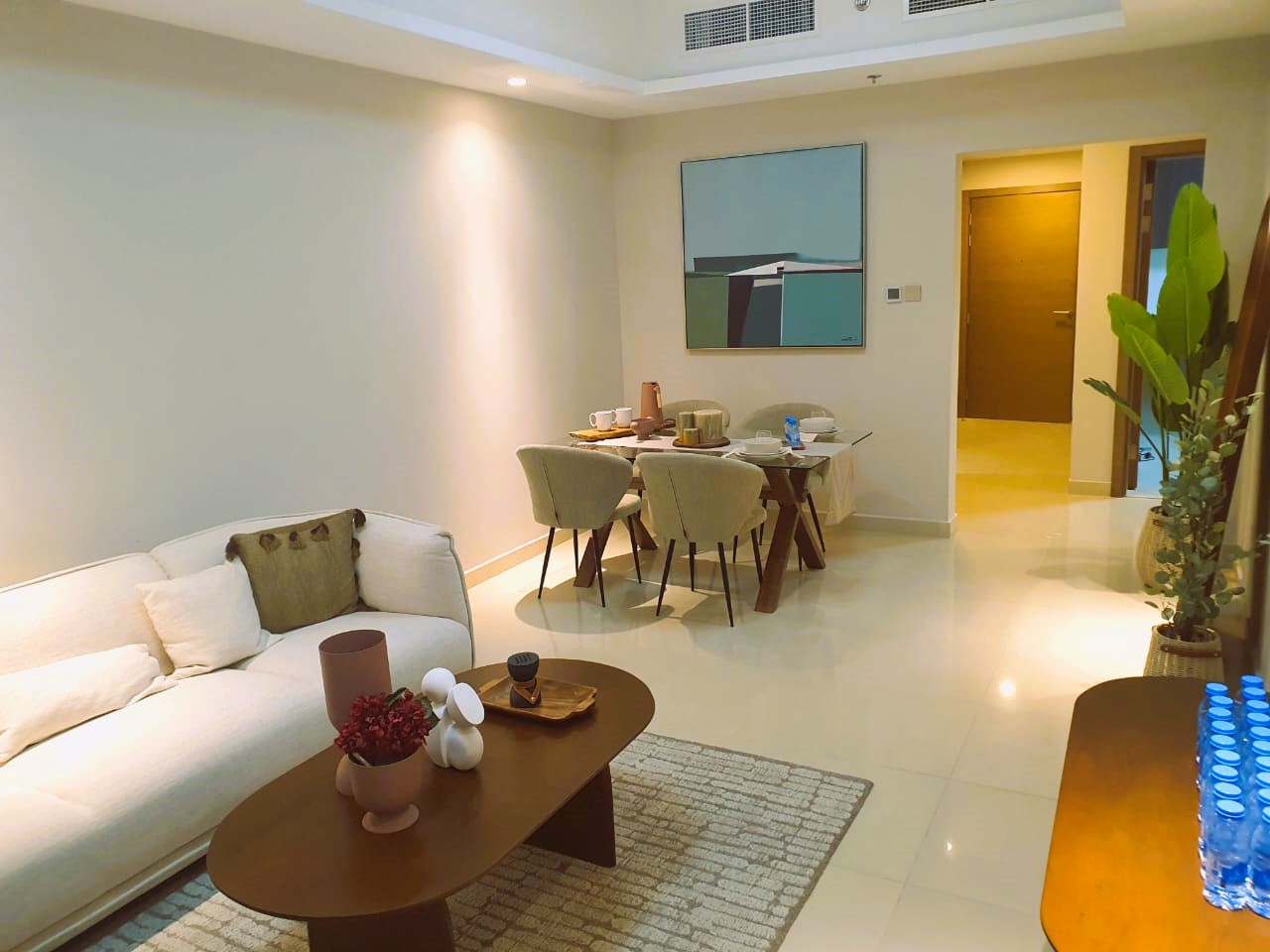 1BHK Modern & Luxury apartment - 6 Years Post Handover - Ready To Move Building