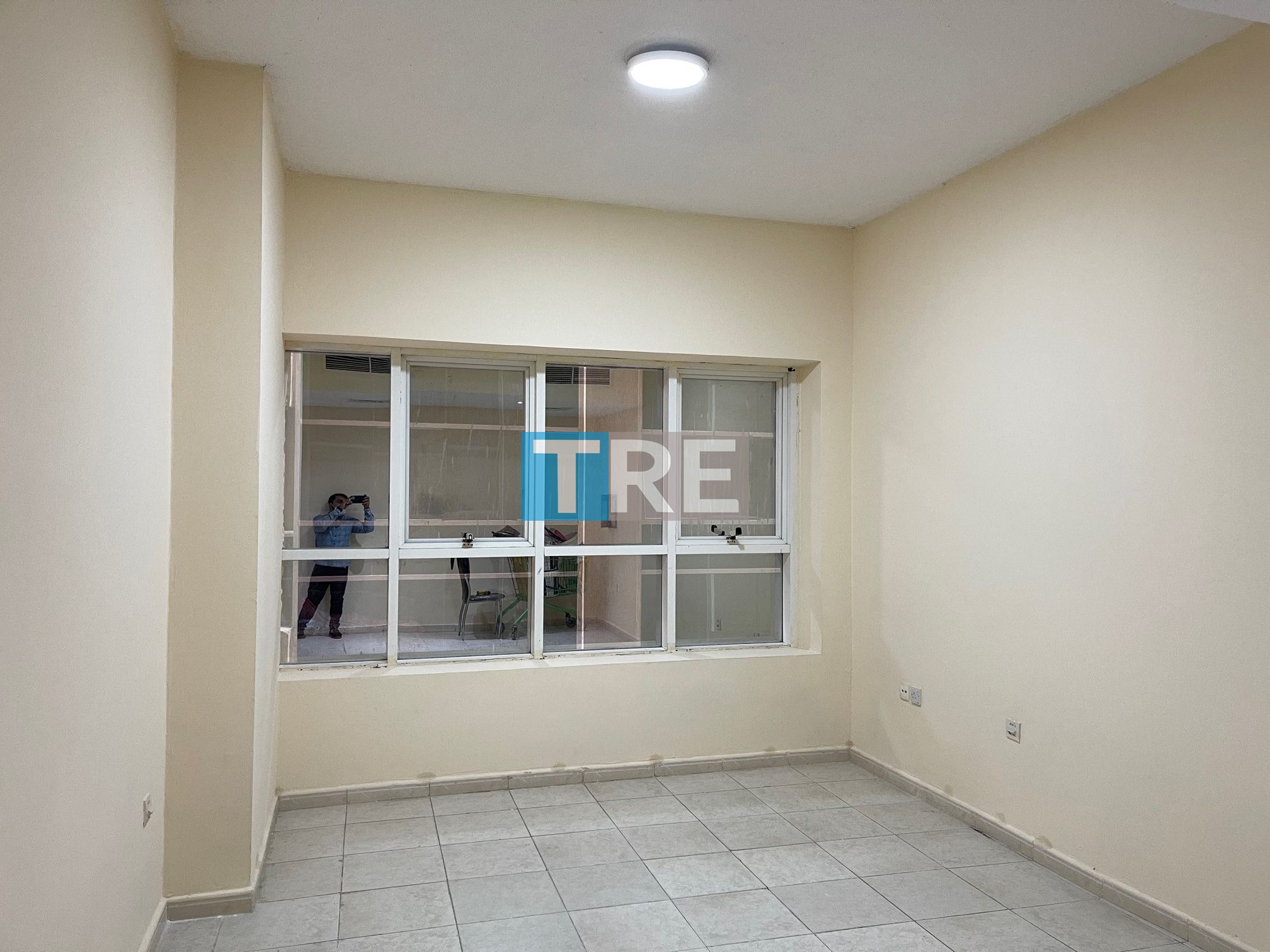 HOT OFFER!! SPACIOUS 2BHK FOR RENT IN GARDEN CITY ALMOND TOWERIN JUST 35000/- WITH COVERED CAR PARKING