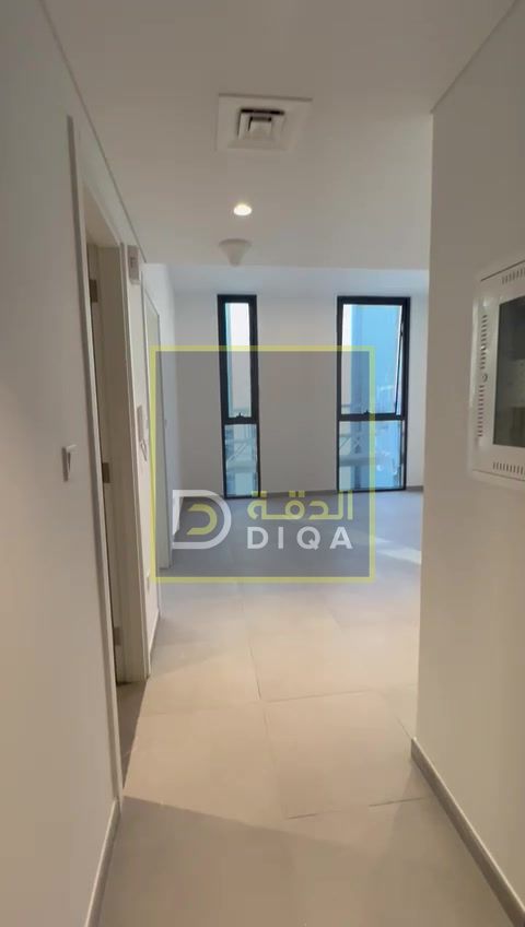 Ready-to-Move Apartment with Stunning Walkway Views in Al Jadda