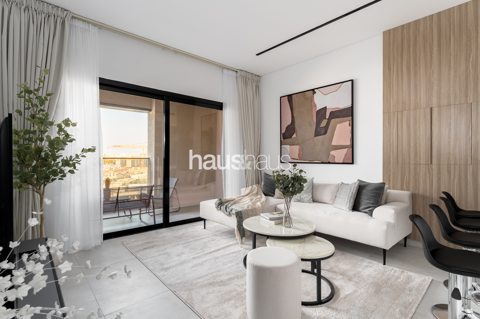 Sophisticated 1 BR | New Furniture | Deluxe