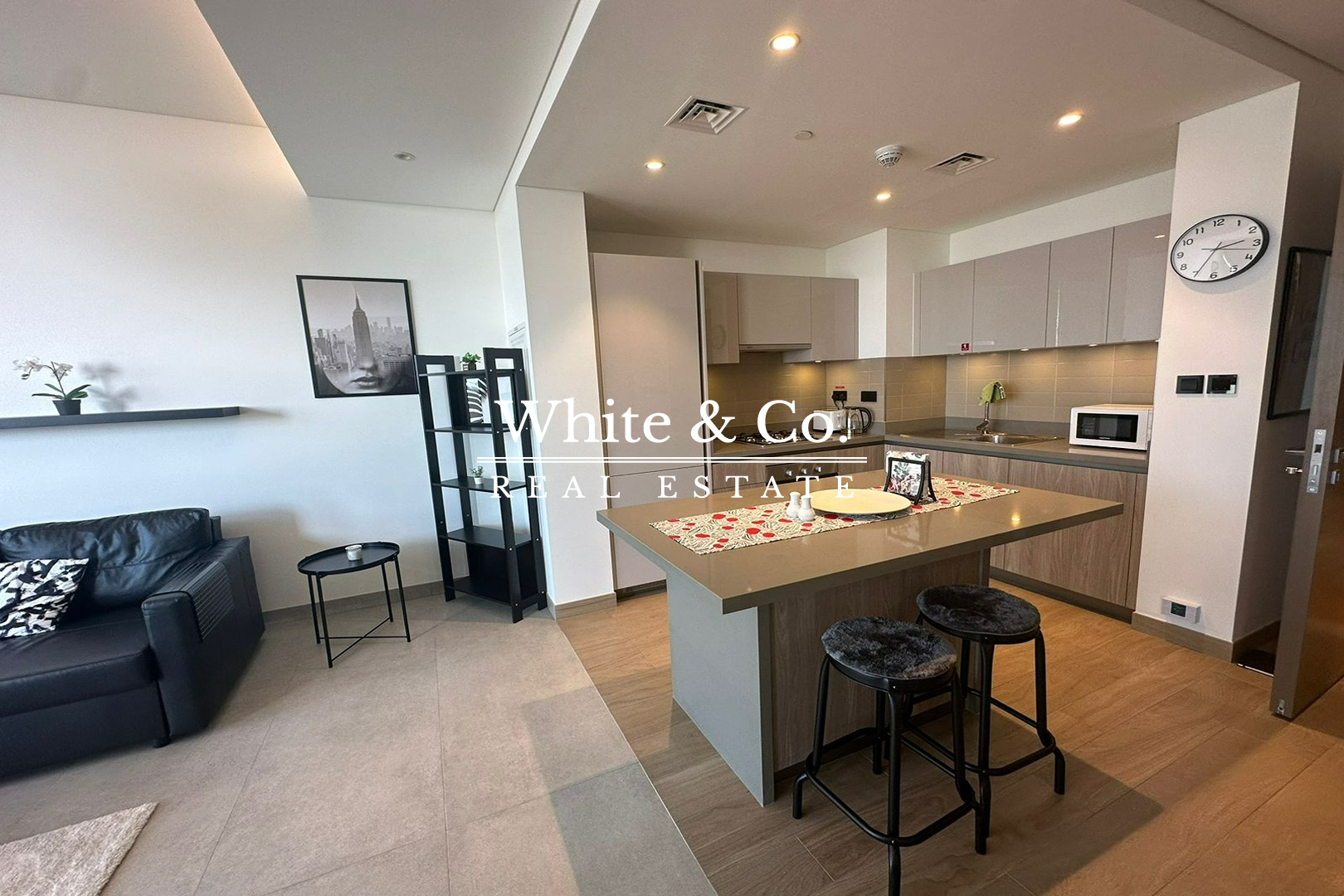 Full Furnished | Must See | 12 cheque opt