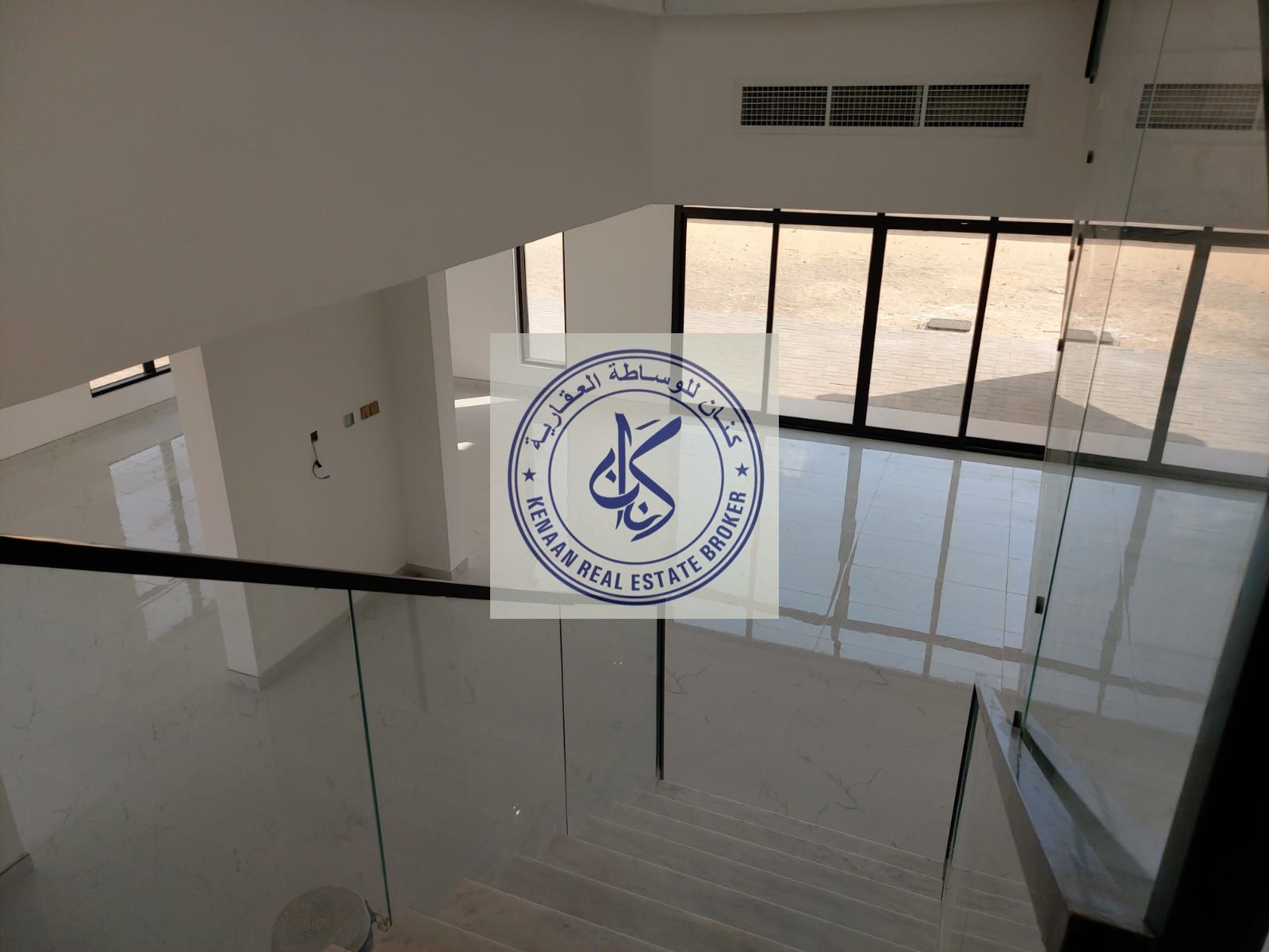 We are new and no one is different from us. Honor us by contacting you. You will find what pleases you with Kenan Real Estate Brokerage. You are in sa