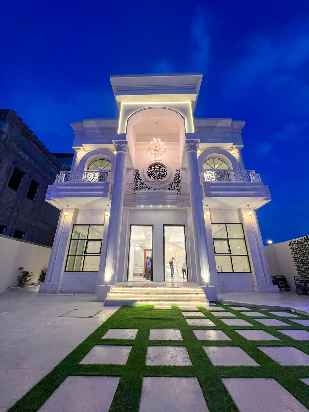 For sale, a villa in Ajman, Al Helio area, two floors, classic design