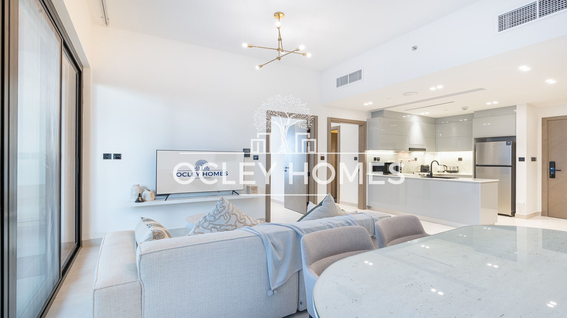 Direct Pool Access | Bills Included | Monthly Stays