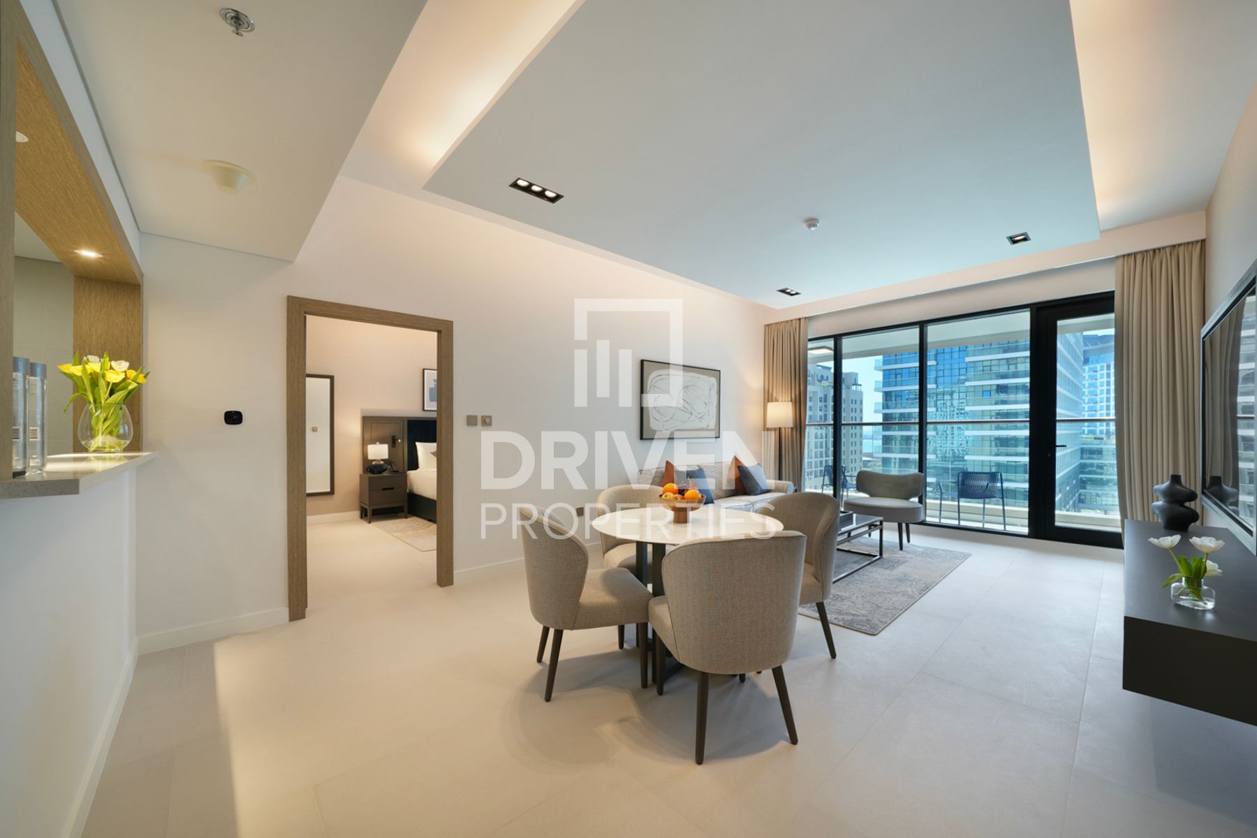 Park View | Luxury Apt with Balcony | Mid Floor