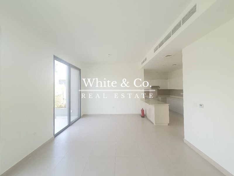 Single Row | Landscaped | Prime Location