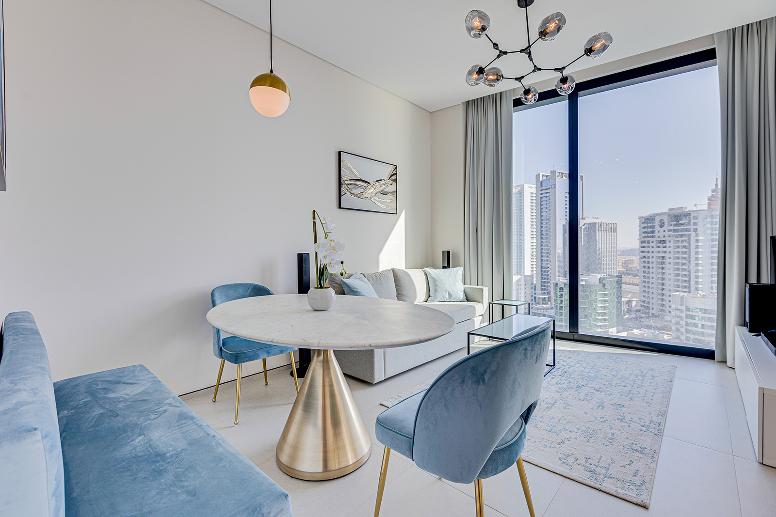 Stylish apartment in Address Beach Residence