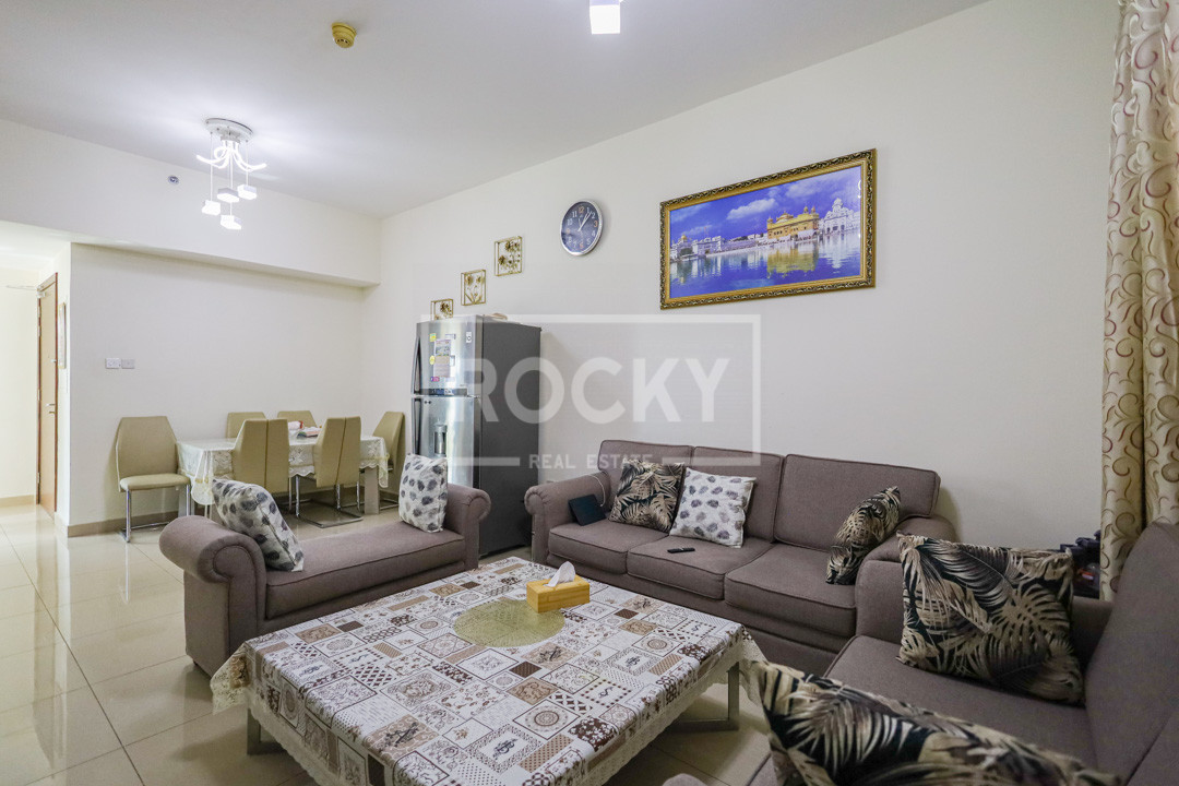 apartment card
