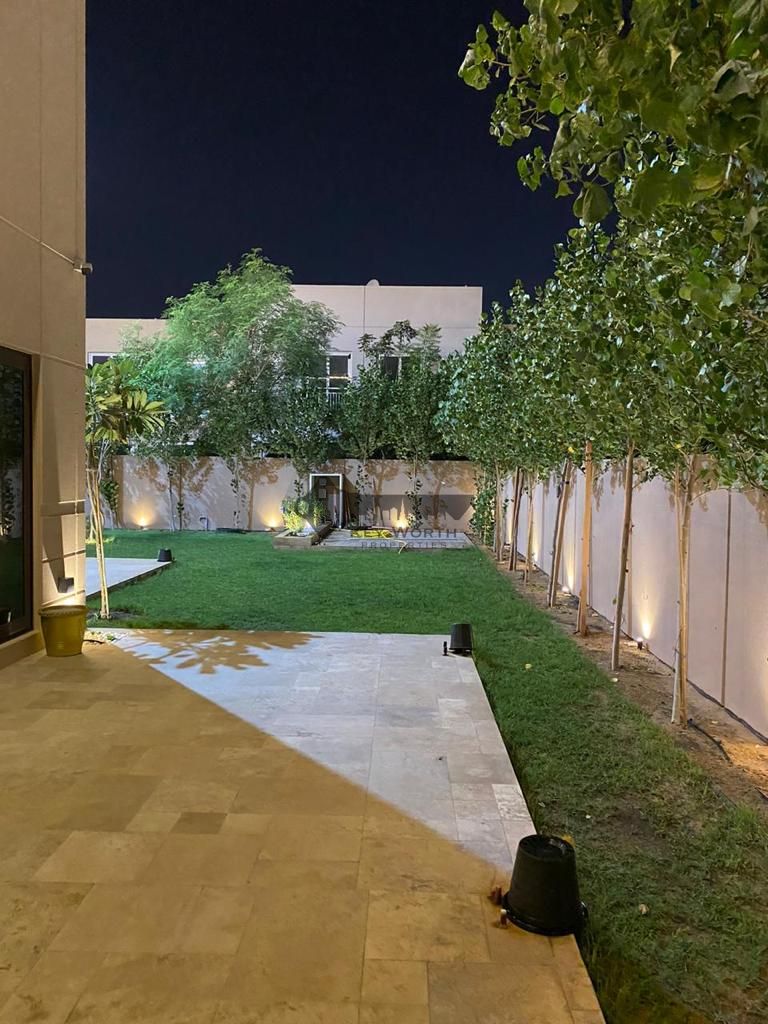 Upgraded I upto 10 parkings I Mansion Avene villa I Grab it before goes it