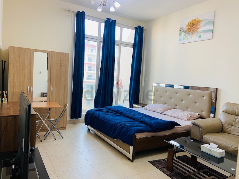 apartment card