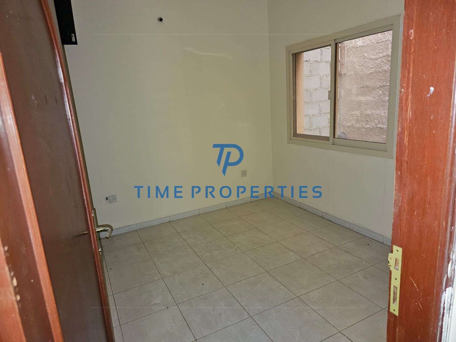 Studio | Family-Only | Prime Location – Al Murar | AED 28K