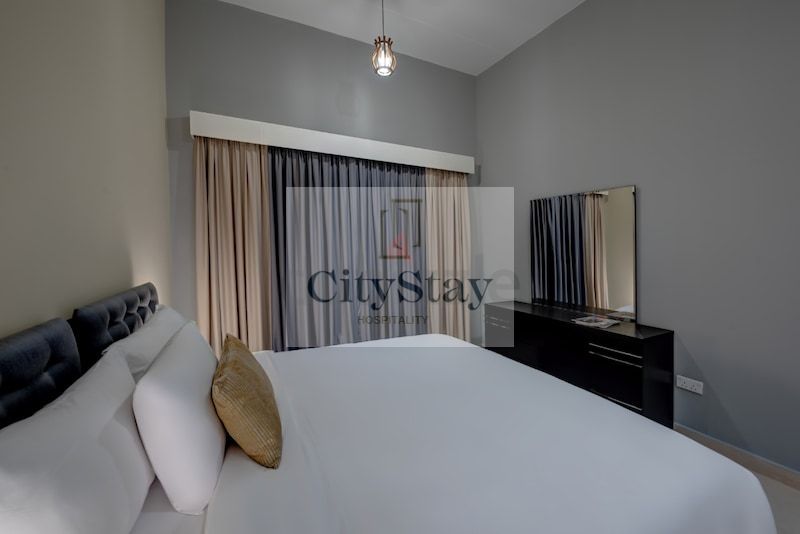 Spacious 1BHK! Free Cleaning! No Comission! DIP
