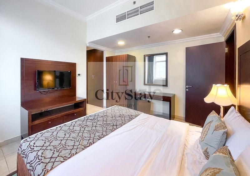 apartment card