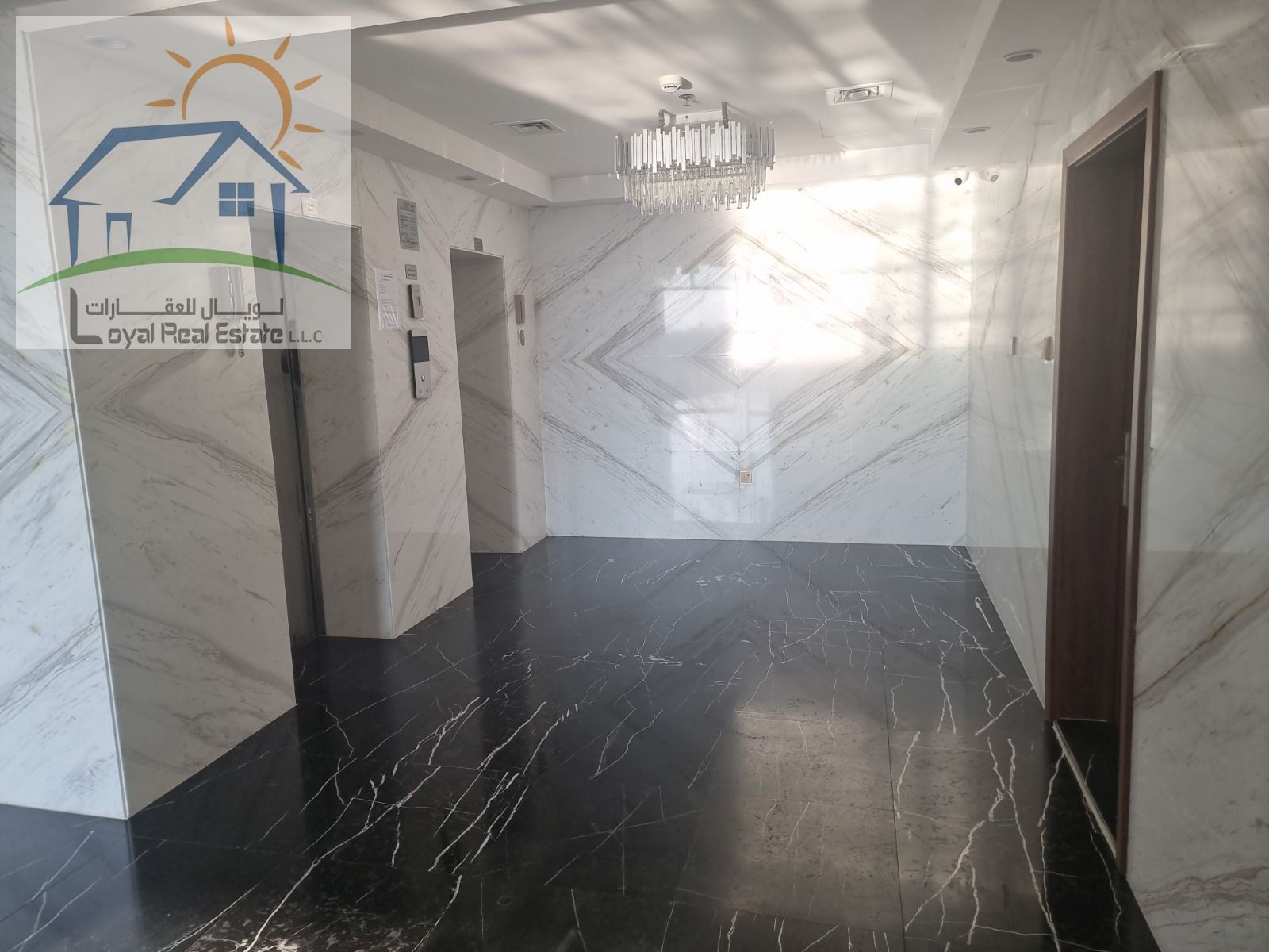 500 SQFT STUDIO CLOSE KITCHEN SPLIT A. C MAIN ROAD