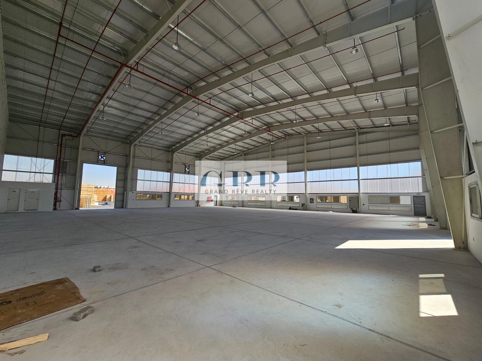 Amazing warehouse at prime location DIC