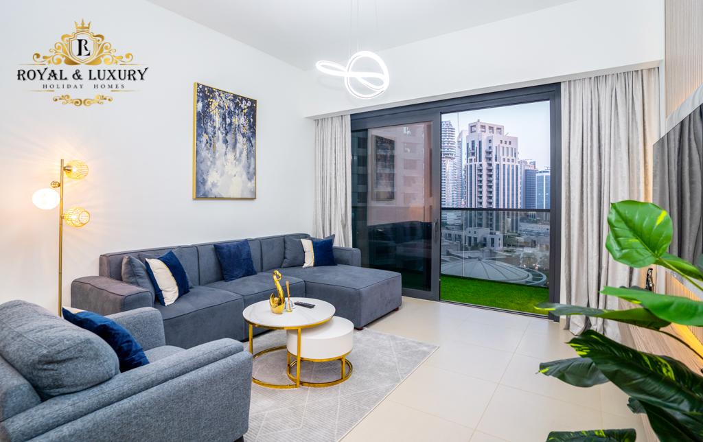 On The Center of Downtown | 1BR Close to Burj Khalifa | All Bills Inclusive