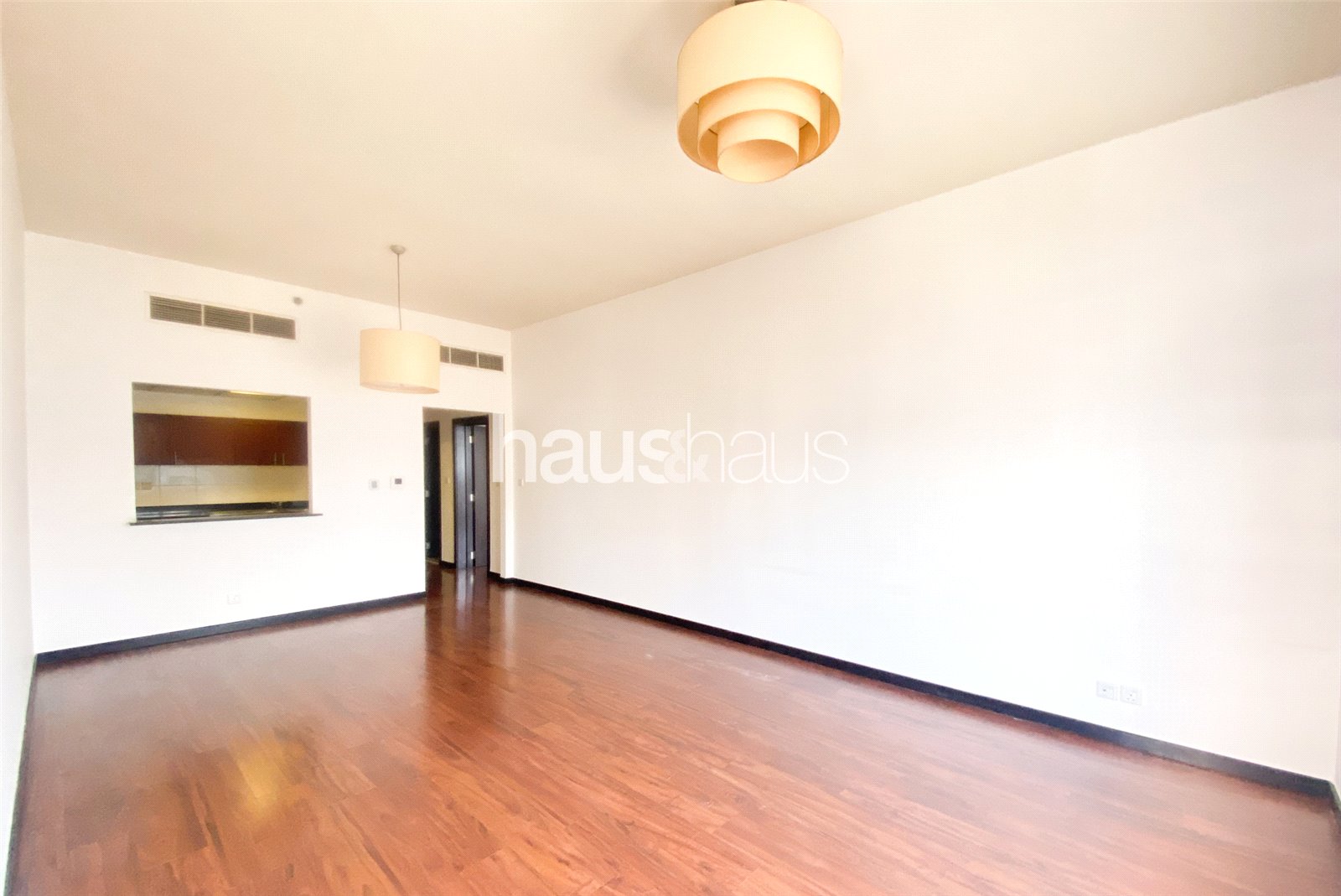 apartment card