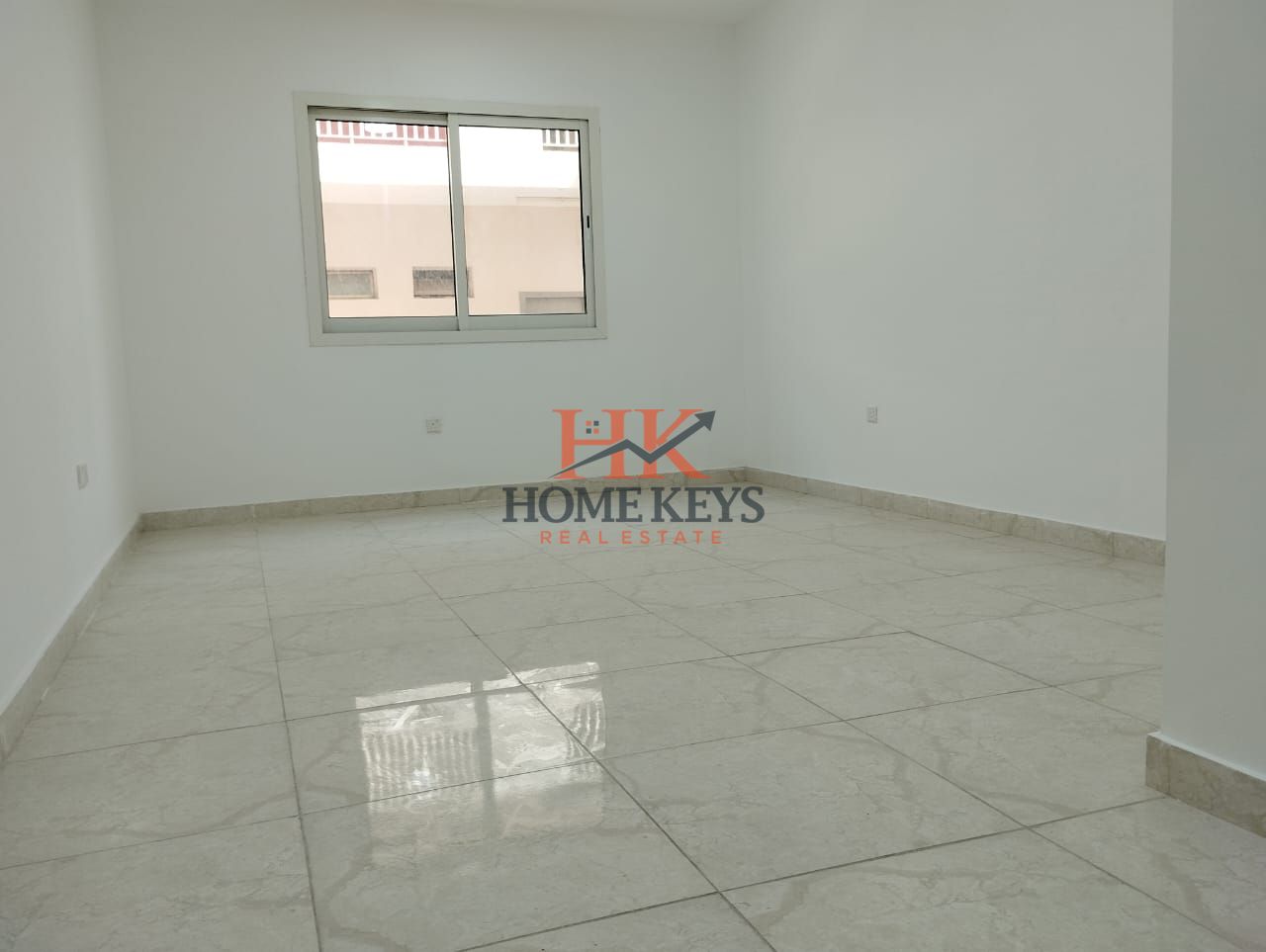 Supervisor Room Available in Camp || Well maintained and Spacious Camp || Near bus stop.