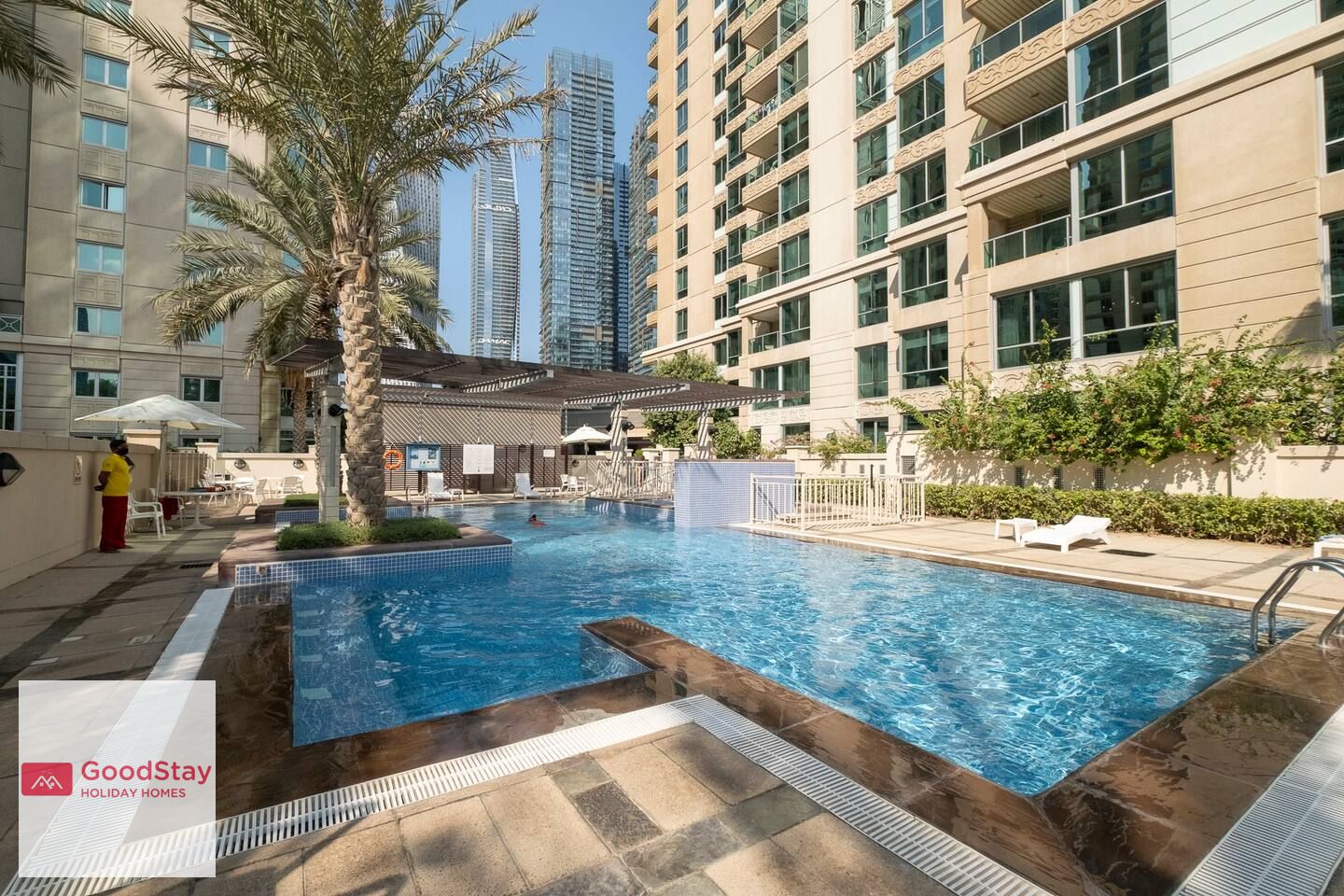 Amazing View Spacious 2BDR in Marina, High Floor