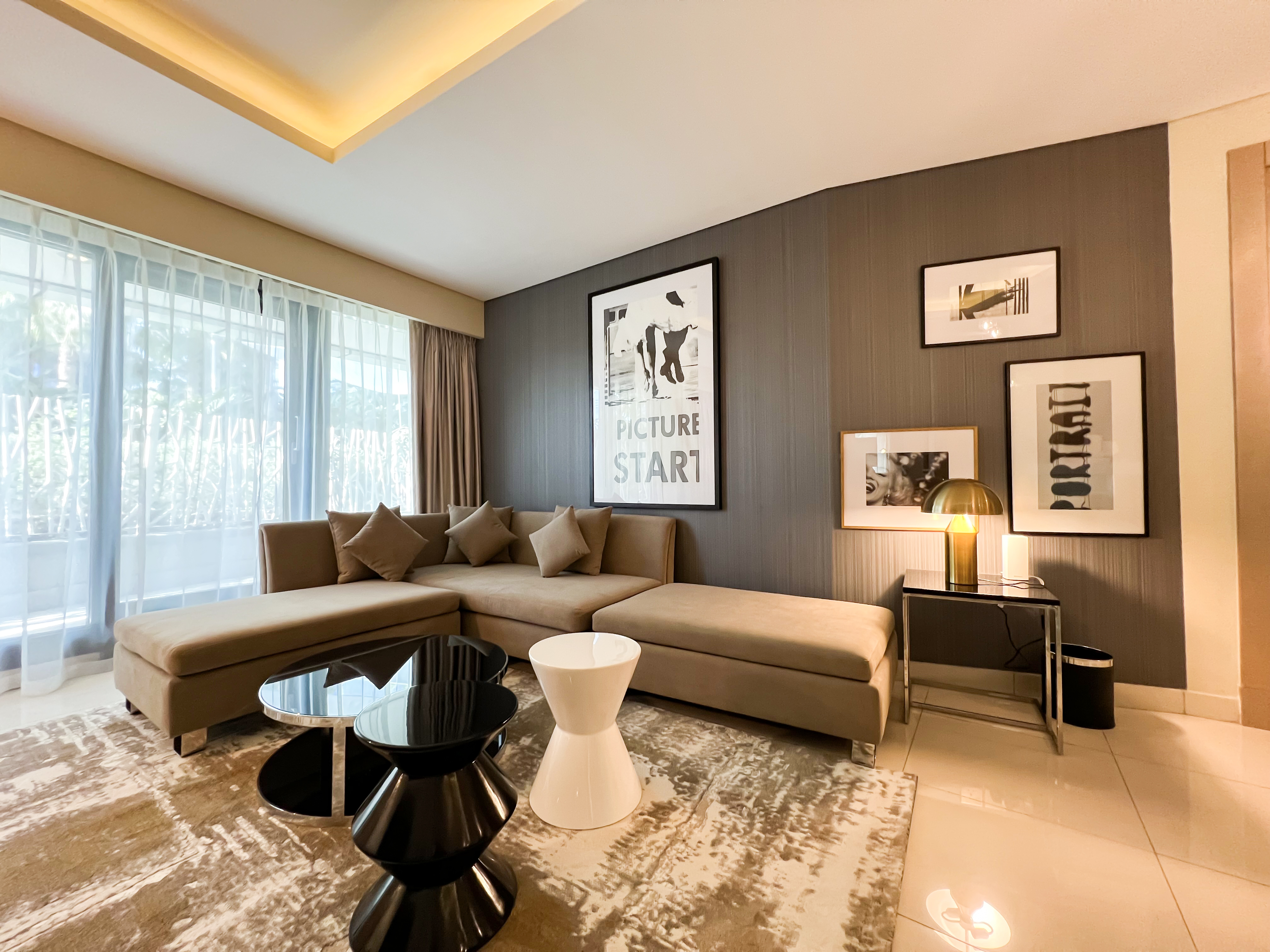 apartment card