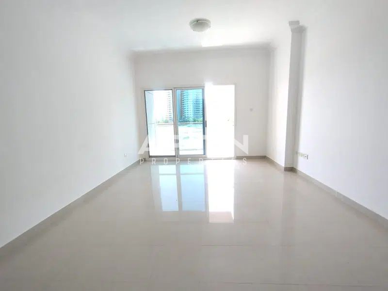 Chiller-Free Comfort | Bright, Spacious & Move-In Ready – Prime Living in Dubai Silicon Oasis!
