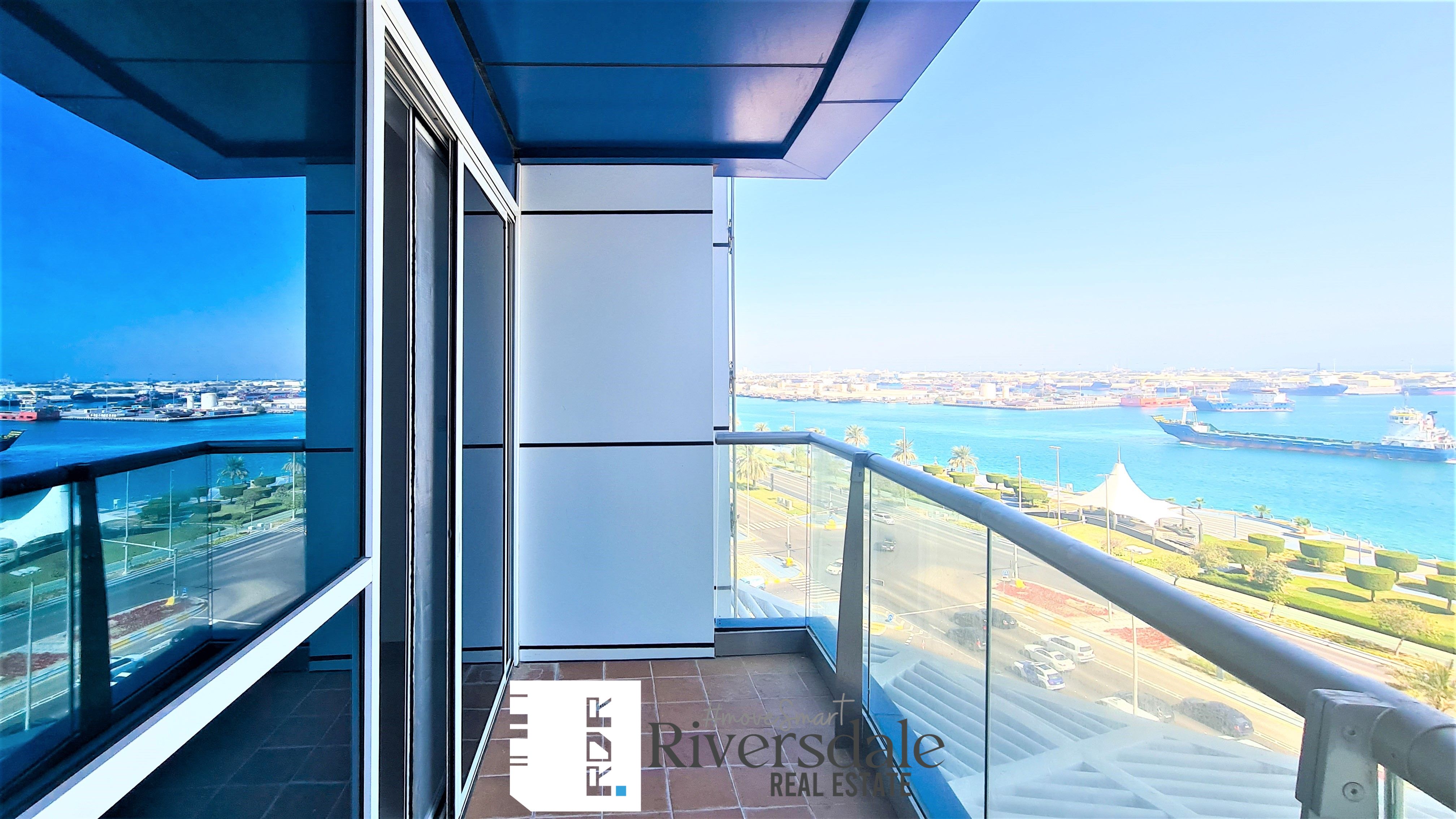 Full Sea View -3 BHK with Maid-2 Parking
