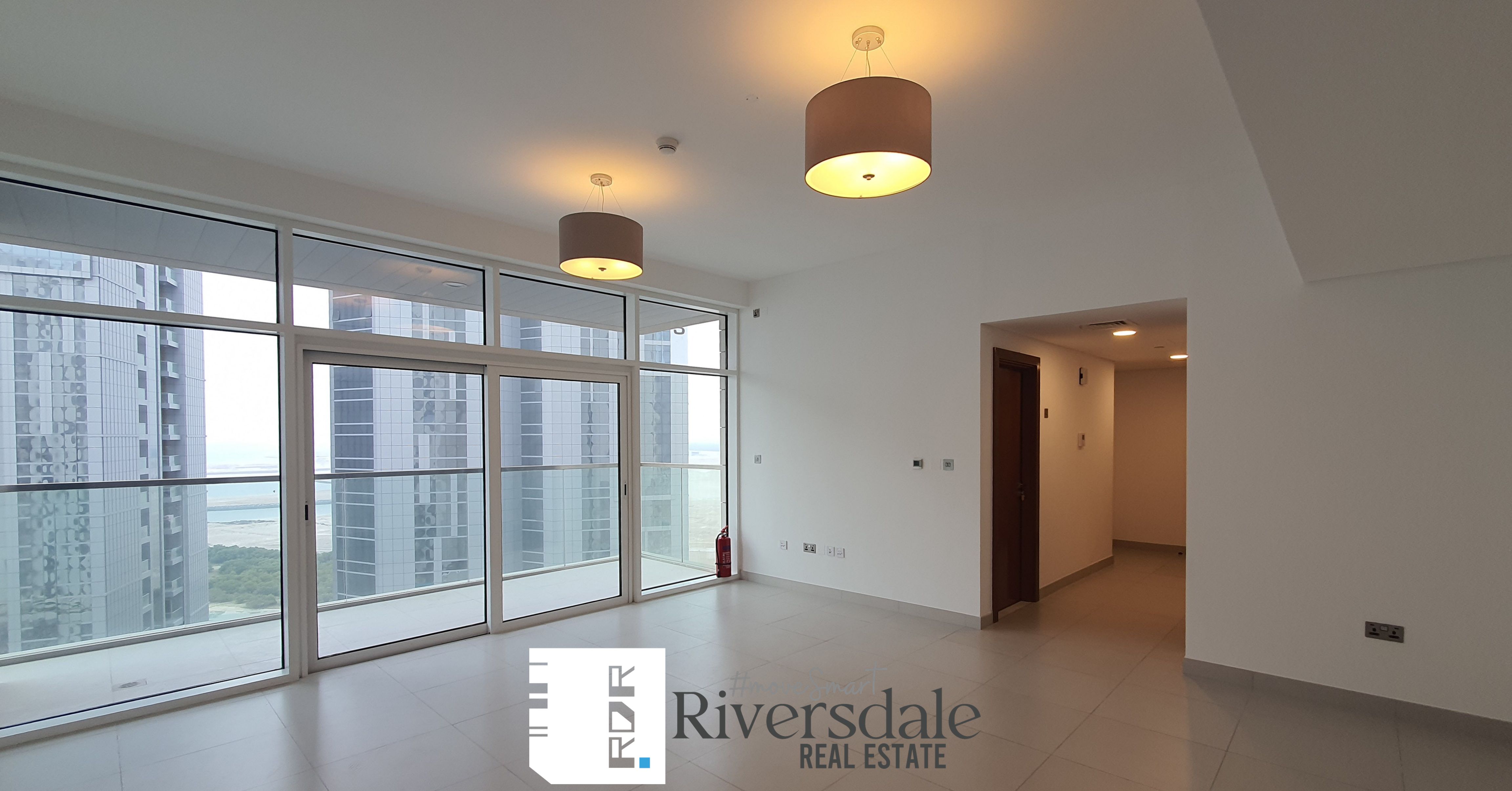 Stunning 2BHK-kitchen Appliances-Prime Location