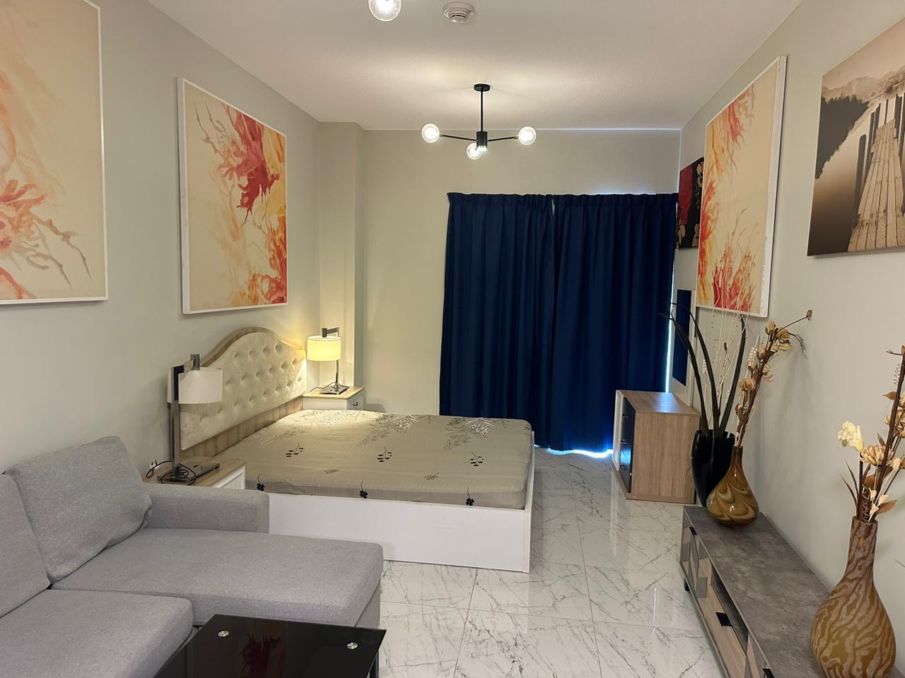 apartment card