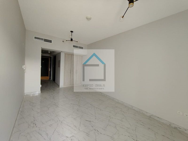 apartment card
